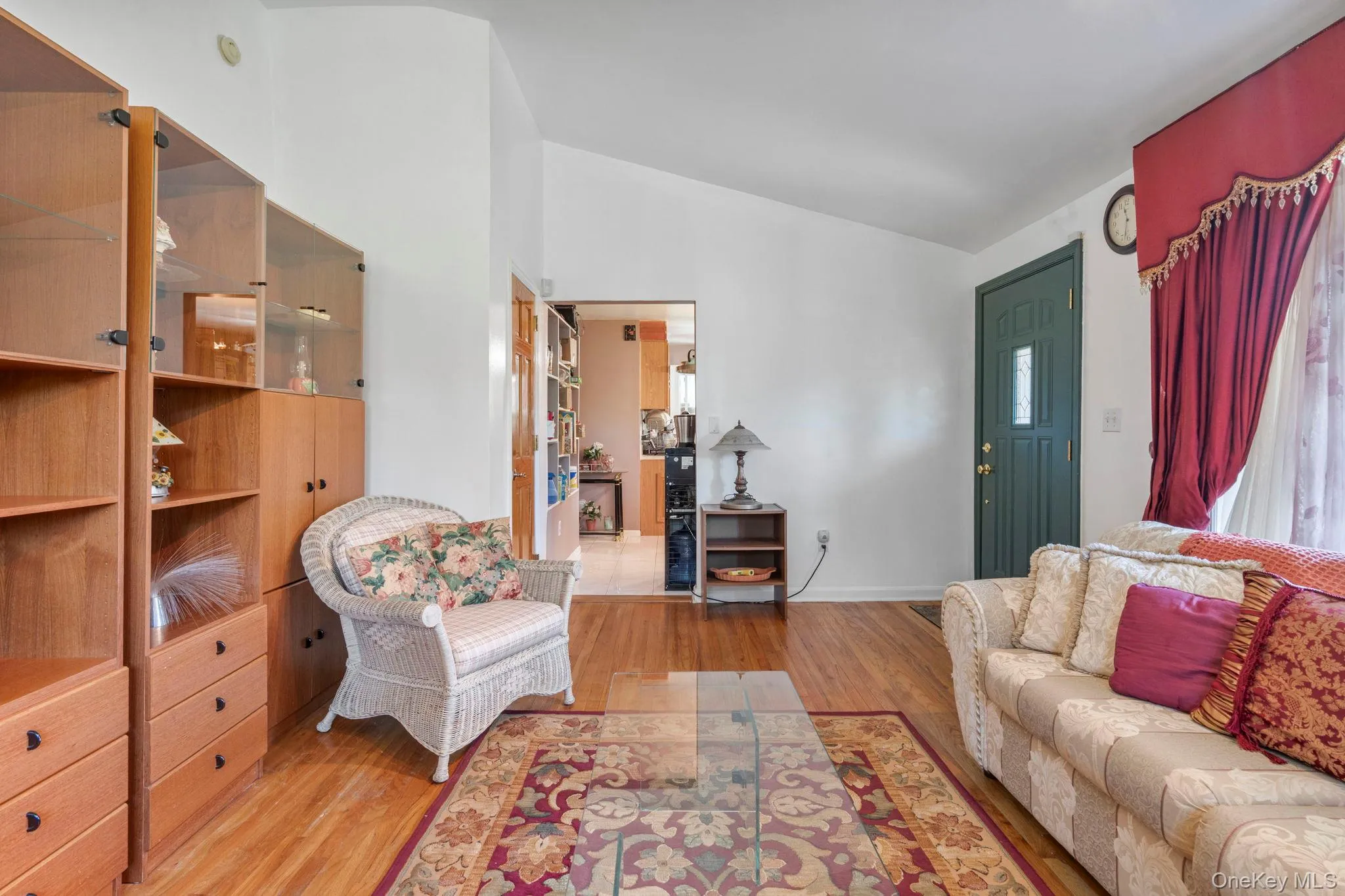 1 Hale Place, Hempstead, NY, 3 Bedrooms Bedrooms, 5 Rooms Rooms,2 BathroomsBathrooms,Residential,For Rent,Hale,0,1016636 1 Hale Place, Hempstead, NY, 3 Bedrooms Bedrooms, 5 Rooms Rooms,2 BathroomsBathrooms,Residential,For Rent,Hale,0,1016636