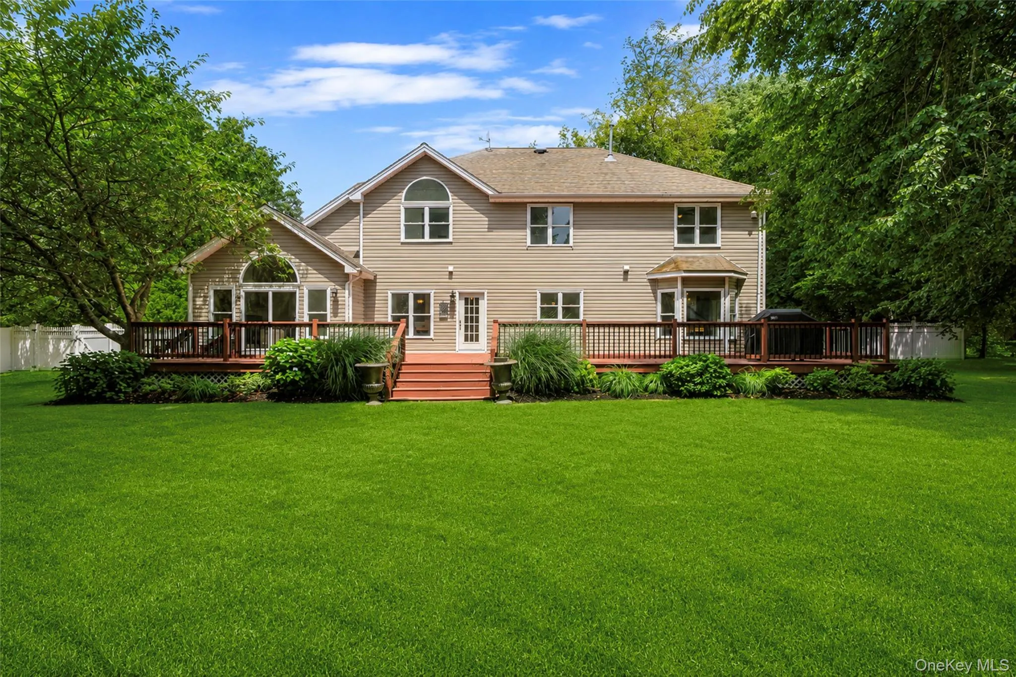17 Esplanade Drive, Brookhaven, NY, 4 Bedrooms Bedrooms, 12 Rooms Rooms,4 BathroomsBathrooms,Residential,For Rent,Esplanade,0,KEY1016639 17 Esplanade Drive, Brookhaven, NY, 4 Bedrooms Bedrooms, 12 Rooms Rooms,4 BathroomsBathrooms,Residential,For Rent,Esplanade,0,KEY1016639