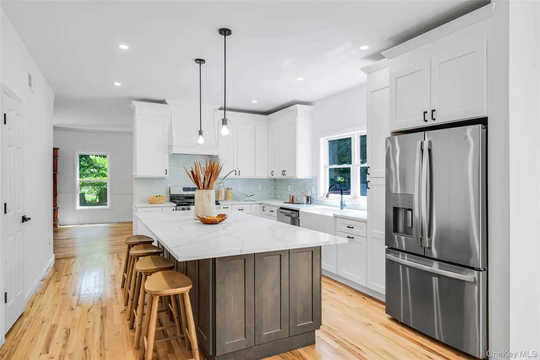 17 Esplanade Drive, Brookhaven, NY, 4 Bedrooms Bedrooms, 12 Rooms Rooms,4 BathroomsBathrooms,Residential,For Rent,Esplanade,0,KEY1016639 17 Esplanade Drive, Brookhaven, NY, 4 Bedrooms Bedrooms, 12 Rooms Rooms,4 BathroomsBathrooms,Residential,For Rent,Esplanade,0,KEY1016639