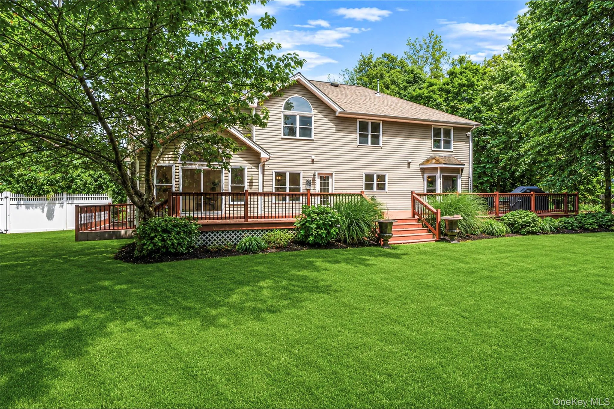 17 Esplanade Drive, Brookhaven, NY, 4 Bedrooms Bedrooms, 12 Rooms Rooms,4 BathroomsBathrooms,Residential,For Rent,Esplanade,0,KEY1016639 17 Esplanade Drive, Brookhaven, NY, 4 Bedrooms Bedrooms, 12 Rooms Rooms,4 BathroomsBathrooms,Residential,For Rent,Esplanade,0,KEY1016639