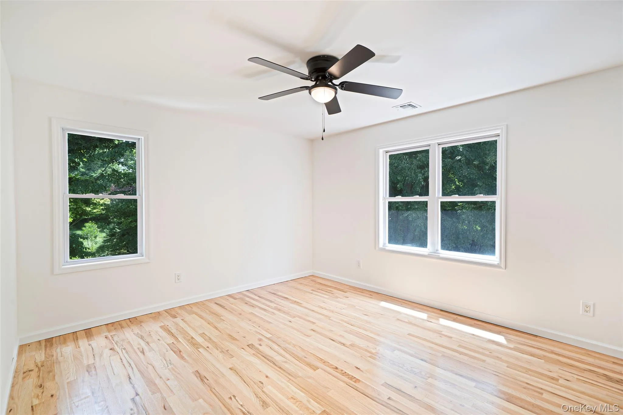 17 Esplanade Drive, Brookhaven, NY, 4 Bedrooms Bedrooms, 12 Rooms Rooms,4 BathroomsBathrooms,Residential,For Rent,Esplanade,0,KEY1016639 17 Esplanade Drive, Brookhaven, NY, 4 Bedrooms Bedrooms, 12 Rooms Rooms,4 BathroomsBathrooms,Residential,For Rent,Esplanade,0,KEY1016639