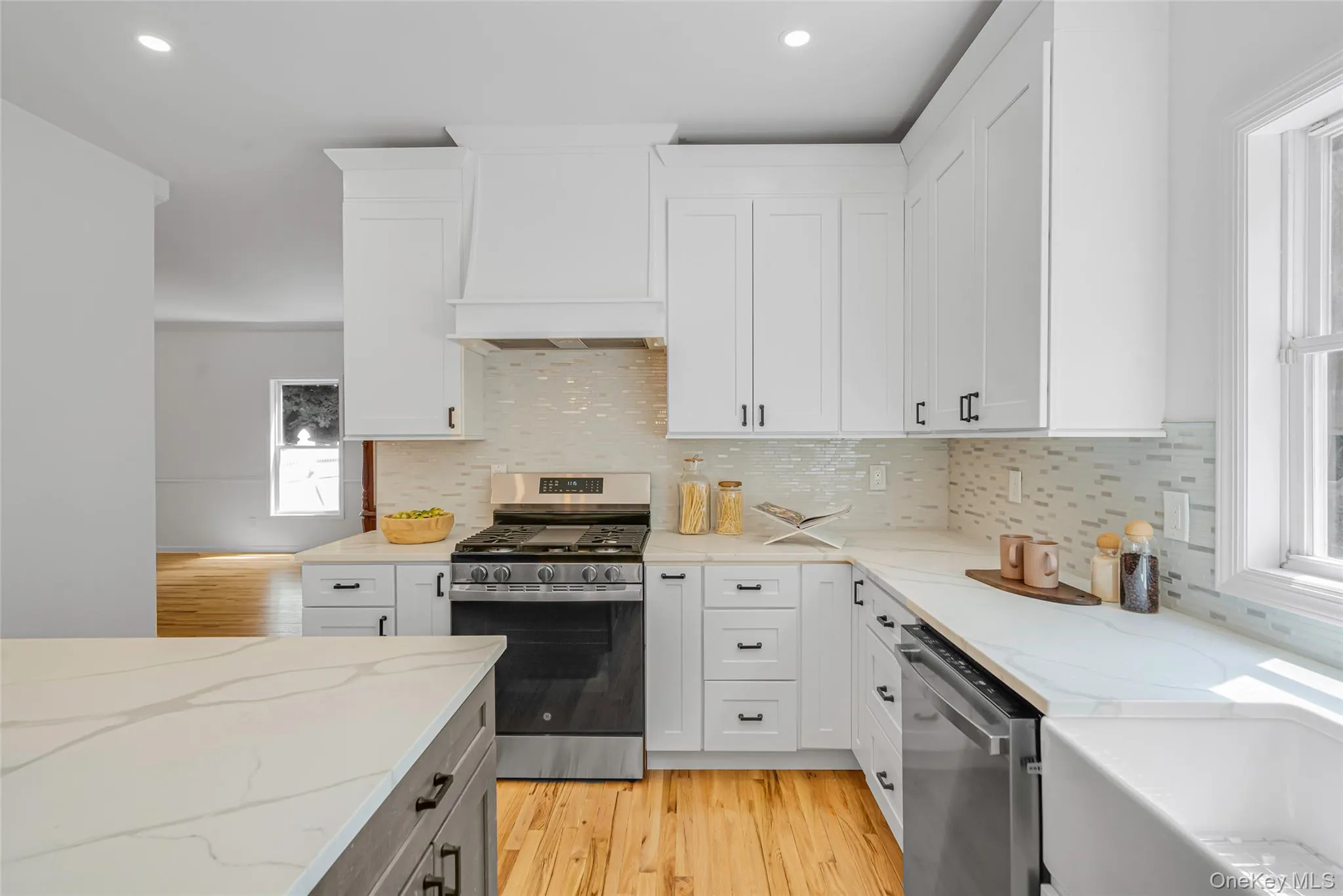 17 Esplanade Drive, Brookhaven, NY, 4 Bedrooms Bedrooms, 12 Rooms Rooms,4 BathroomsBathrooms,Residential,For Rent,Esplanade,0,KEY1016639 17 Esplanade Drive, Brookhaven, NY, 4 Bedrooms Bedrooms, 12 Rooms Rooms,4 BathroomsBathrooms,Residential,For Rent,Esplanade,0,KEY1016639