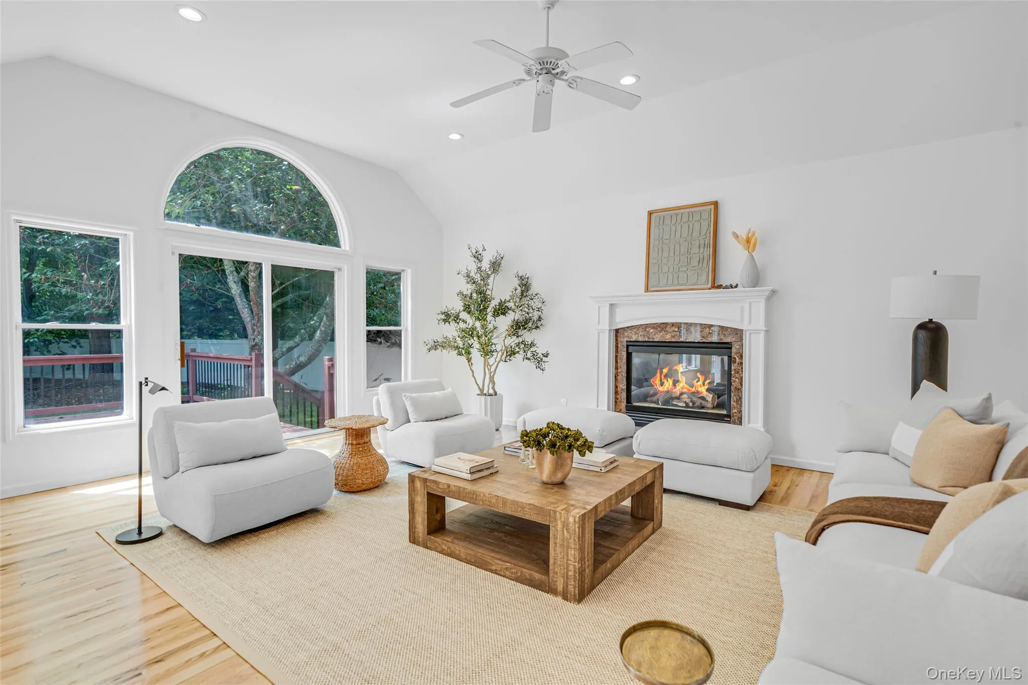 17 Esplanade Drive, Brookhaven, NY, 4 Bedrooms Bedrooms, 12 Rooms Rooms,4 BathroomsBathrooms,Residential,For Rent,Esplanade,0,KEY1016639 17 Esplanade Drive, Brookhaven, NY, 4 Bedrooms Bedrooms, 12 Rooms Rooms,4 BathroomsBathrooms,Residential,For Rent,Esplanade,0,KEY1016639