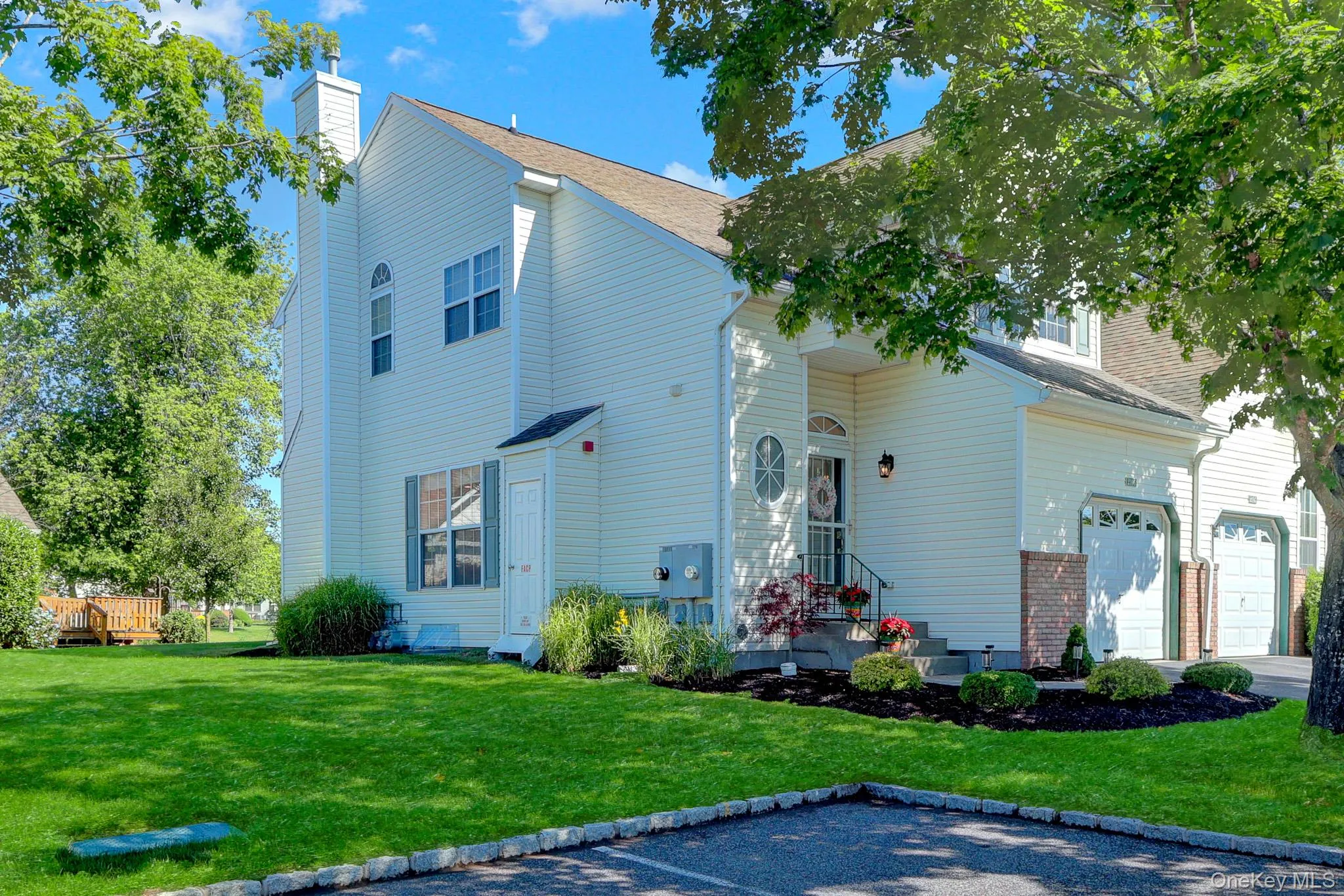 2106 Nicole Drive, Brookhaven, NY, 2 Bedrooms Bedrooms, 5 Rooms Rooms,2 BathroomsBathrooms,Residential,For Rent,Nicole,0,KEY1016640 2106 Nicole Drive, Brookhaven, NY, 2 Bedrooms Bedrooms, 5 Rooms Rooms,2 BathroomsBathrooms,Residential,For Rent,Nicole,0,KEY1016640