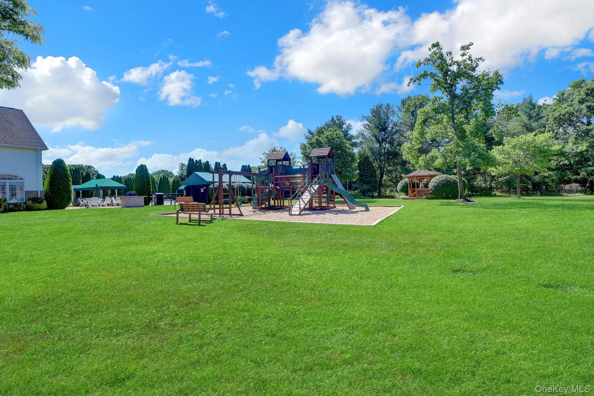 2106 Nicole Drive, Brookhaven, NY, 2 Bedrooms Bedrooms, 5 Rooms Rooms,2 BathroomsBathrooms,Residential,For Rent,Nicole,0,KEY1016640 2106 Nicole Drive, Brookhaven, NY, 2 Bedrooms Bedrooms, 5 Rooms Rooms,2 BathroomsBathrooms,Residential,For Rent,Nicole,0,KEY1016640