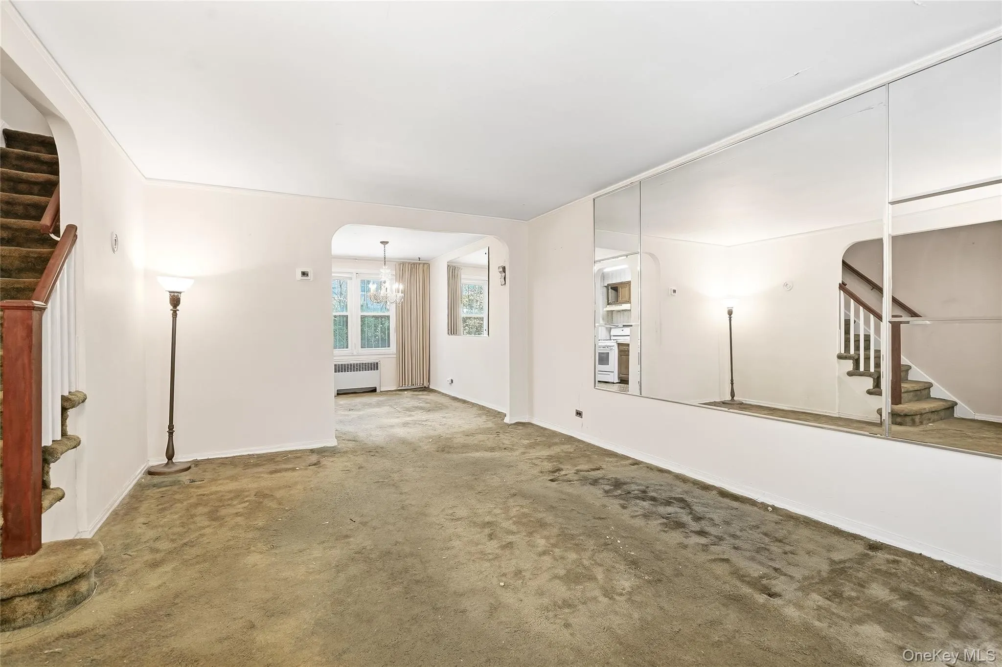 4118 Murdock Avenue, New York, NY, 2 Bedrooms Bedrooms, 6 Rooms Rooms,1 BathroomBathrooms,Residential,For Rent,Murdock,0,KEY1016641 4118 Murdock Avenue, New York, NY, 2 Bedrooms Bedrooms, 6 Rooms Rooms,1 BathroomBathrooms,Residential,For Rent,Murdock,0,KEY1016641