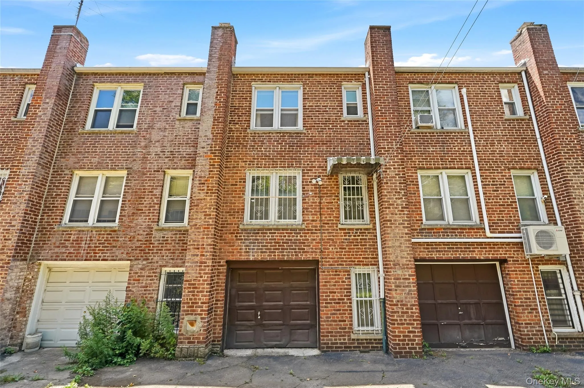 4118 Murdock Avenue, New York, NY, 2 Bedrooms Bedrooms, 6 Rooms Rooms,1 BathroomBathrooms,Residential,For Rent,Murdock,0,KEY1016641 4118 Murdock Avenue, New York, NY, 2 Bedrooms Bedrooms, 6 Rooms Rooms,1 BathroomBathrooms,Residential,For Rent,Murdock,0,KEY1016641