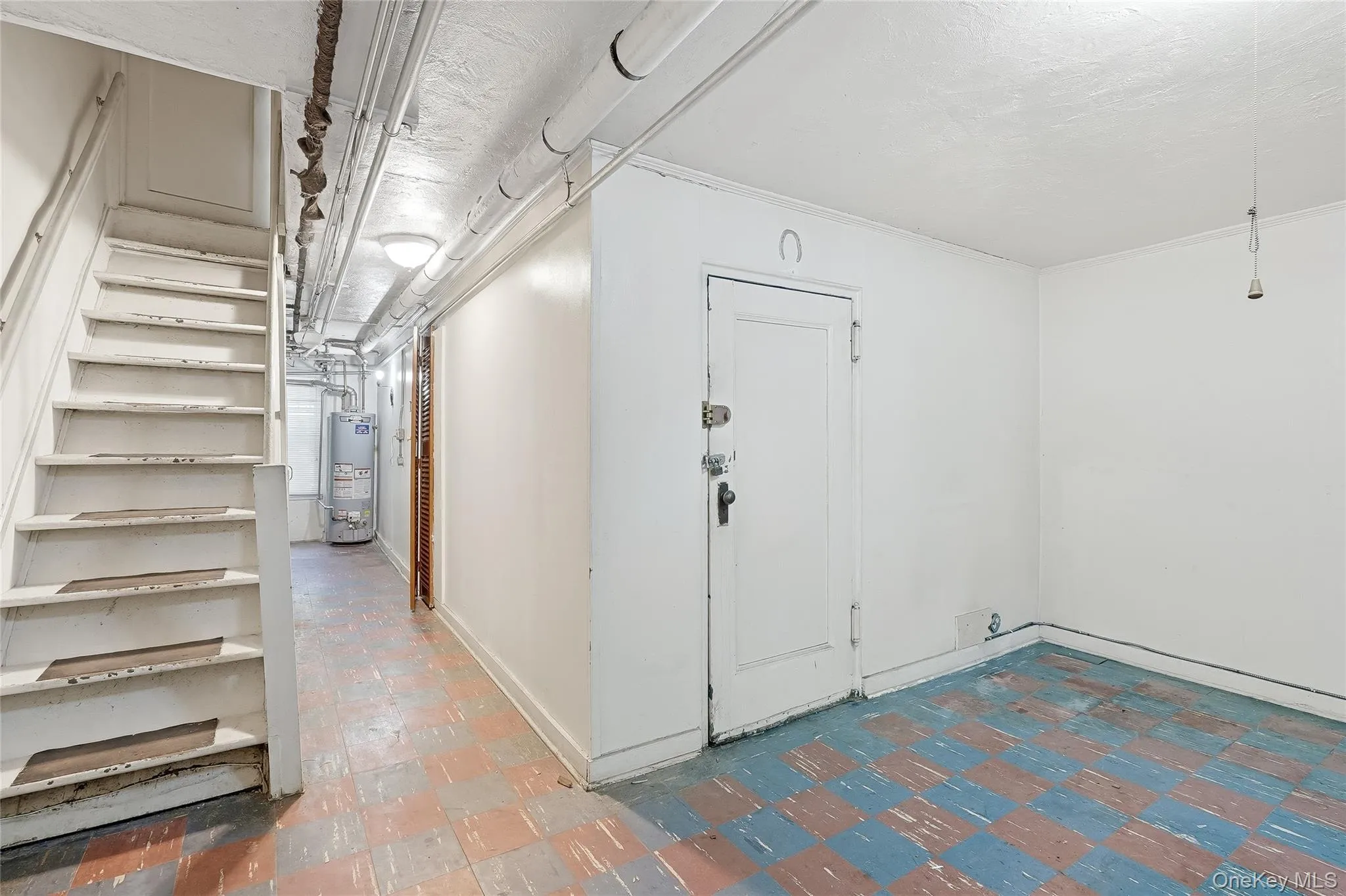 4118 Murdock Avenue, New York, NY, 2 Bedrooms Bedrooms, 6 Rooms Rooms,1 BathroomBathrooms,Residential,For Rent,Murdock,0,KEY1016641 4118 Murdock Avenue, New York, NY, 2 Bedrooms Bedrooms, 6 Rooms Rooms,1 BathroomBathrooms,Residential,For Rent,Murdock,0,KEY1016641