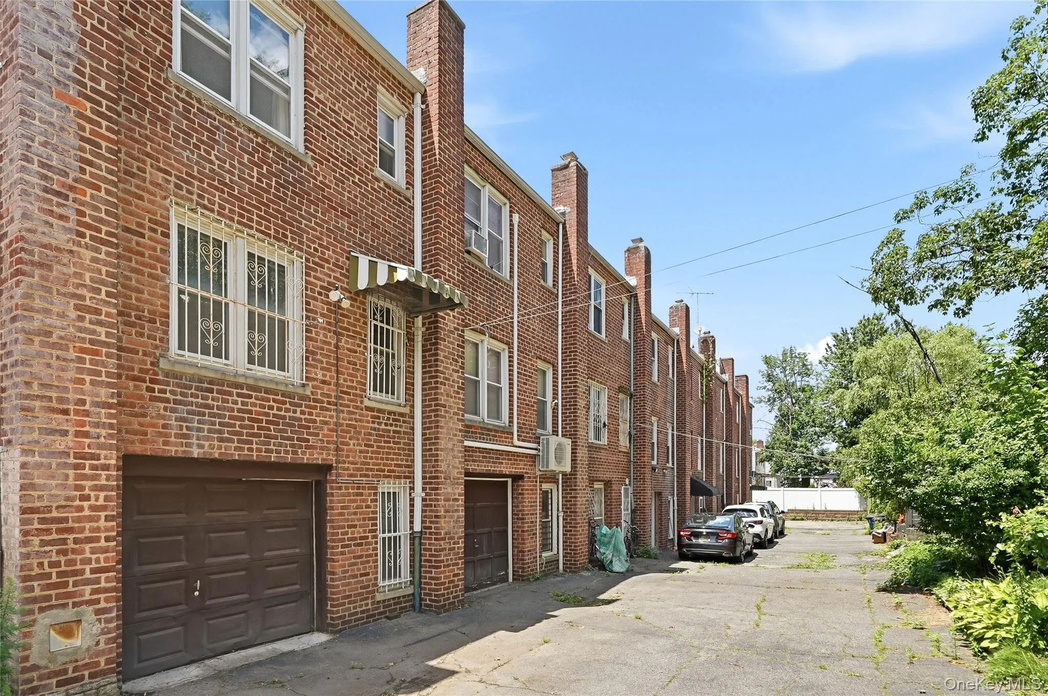 4118 Murdock Avenue, New York, NY, 2 Bedrooms Bedrooms, 6 Rooms Rooms,1 BathroomBathrooms,Residential,For Rent,Murdock,0,KEY1016641 4118 Murdock Avenue, New York, NY, 2 Bedrooms Bedrooms, 6 Rooms Rooms,1 BathroomBathrooms,Residential,For Rent,Murdock,0,KEY1016641