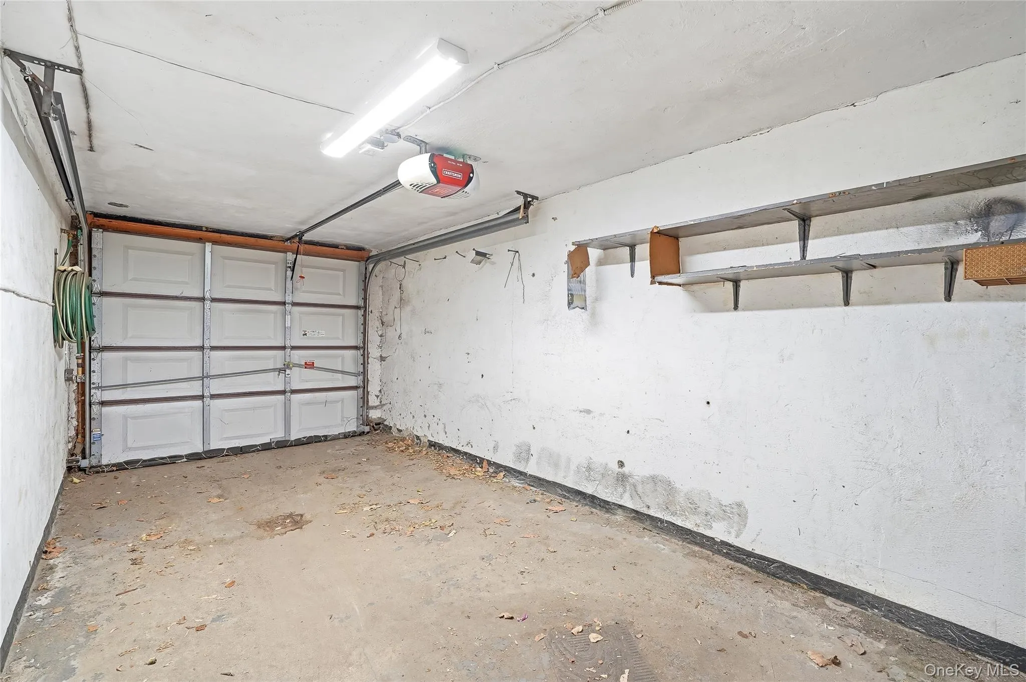 4118 Murdock Avenue, New York, NY, 2 Bedrooms Bedrooms, 6 Rooms Rooms,1 BathroomBathrooms,Residential,For Rent,Murdock,0,KEY1016641 4118 Murdock Avenue, New York, NY, 2 Bedrooms Bedrooms, 6 Rooms Rooms,1 BathroomBathrooms,Residential,For Rent,Murdock,0,KEY1016641