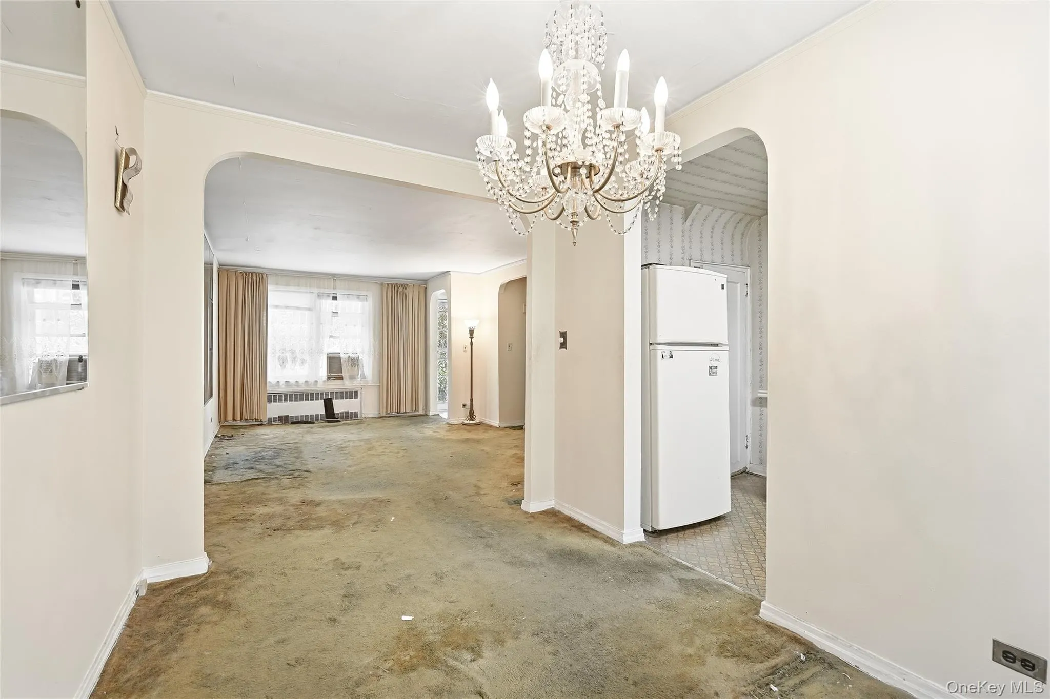 4118 Murdock Avenue, New York, NY, 2 Bedrooms Bedrooms, 6 Rooms Rooms,1 BathroomBathrooms,Residential,For Rent,Murdock,0,KEY1016641 4118 Murdock Avenue, New York, NY, 2 Bedrooms Bedrooms, 6 Rooms Rooms,1 BathroomBathrooms,Residential,For Rent,Murdock,0,KEY1016641