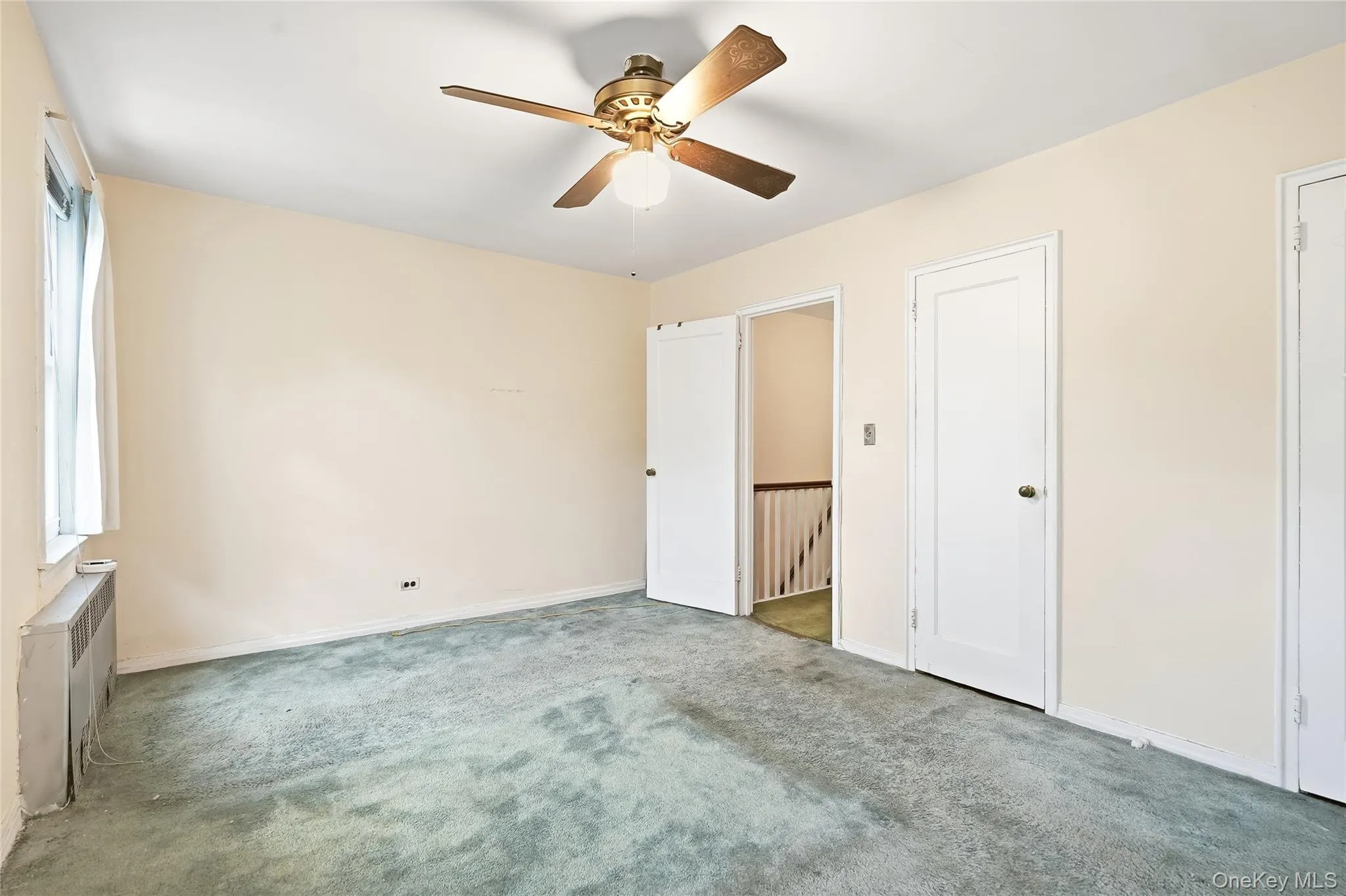 4118 Murdock Avenue, New York, NY, 2 Bedrooms Bedrooms, 6 Rooms Rooms,1 BathroomBathrooms,Residential,For Rent,Murdock,0,KEY1016641 4118 Murdock Avenue, New York, NY, 2 Bedrooms Bedrooms, 6 Rooms Rooms,1 BathroomBathrooms,Residential,For Rent,Murdock,0,KEY1016641