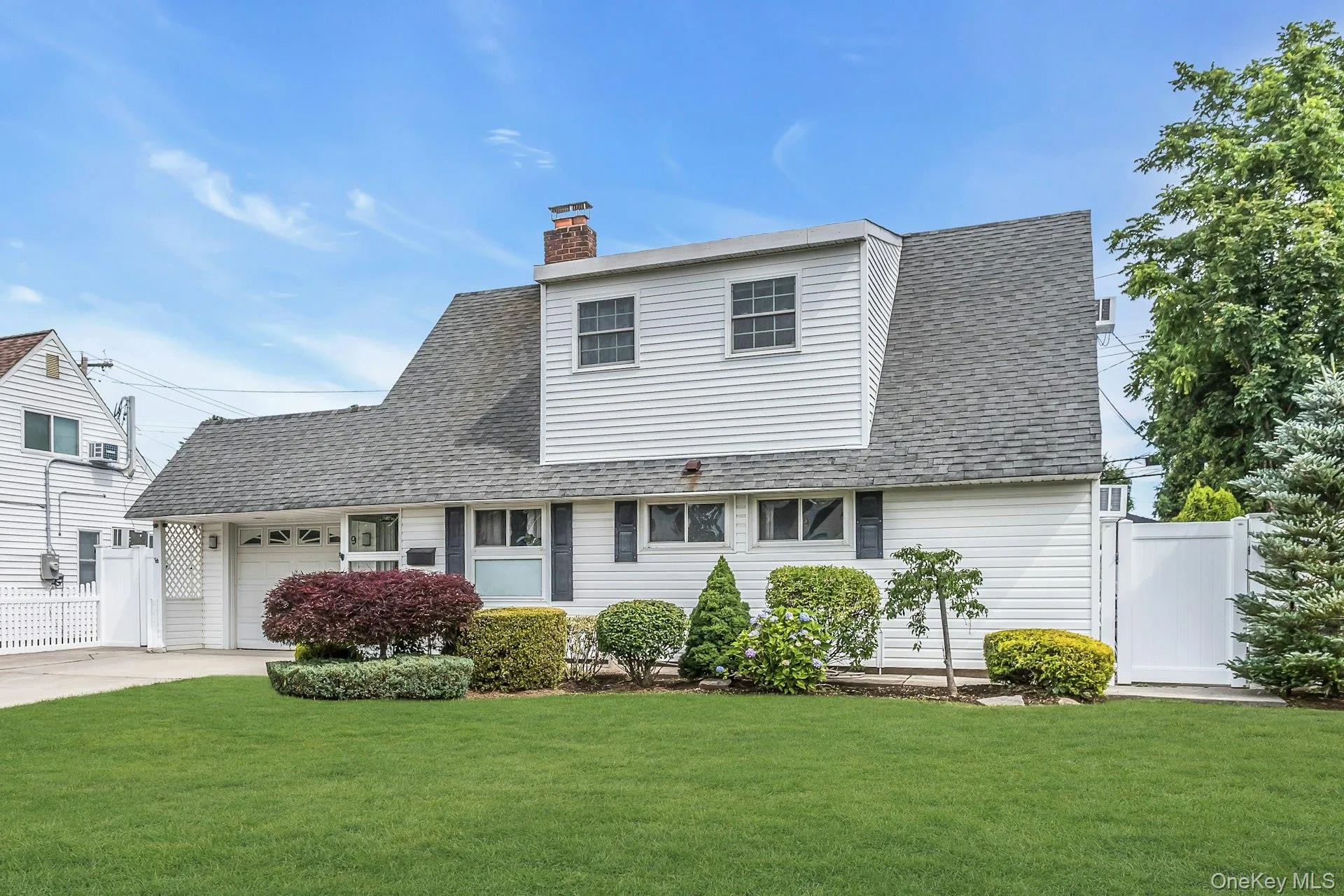 9 Deep Lane, Hempstead, NY, 4 Bedrooms Bedrooms, 8 Rooms Rooms,2 BathroomsBathrooms,Residential,For Rent,Deep,0,1016644 9 Deep Lane, Hempstead, NY, 4 Bedrooms Bedrooms, 8 Rooms Rooms,2 BathroomsBathrooms,Residential,For Rent,Deep,0,1016644