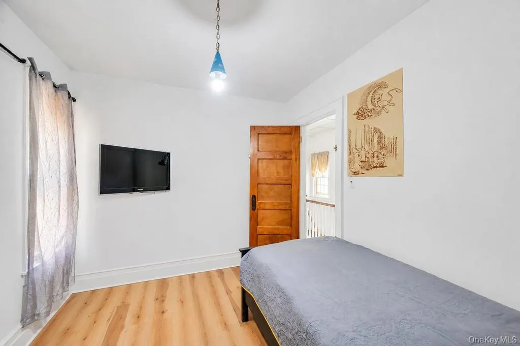 9419 96th Street, New York, NY, 3 Bedrooms Bedrooms, 8 Rooms Rooms,2 BathroomsBathrooms,Residential,For Rent,96th,0,1016646 9419 96th Street, New York, NY, 3 Bedrooms Bedrooms, 8 Rooms Rooms,2 BathroomsBathrooms,Residential,For Rent,96th,0,1016646