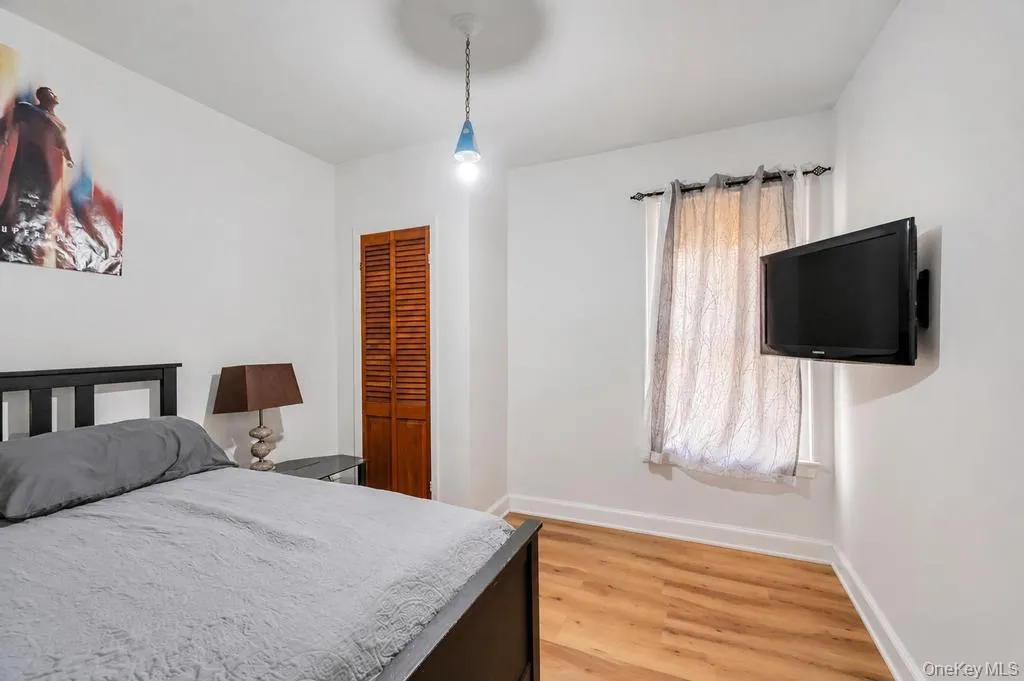 9419 96th Street, New York, NY, 3 Bedrooms Bedrooms, 8 Rooms Rooms,2 BathroomsBathrooms,Residential,For Rent,96th,0,1016646 9419 96th Street, New York, NY, 3 Bedrooms Bedrooms, 8 Rooms Rooms,2 BathroomsBathrooms,Residential,For Rent,96th,0,1016646
