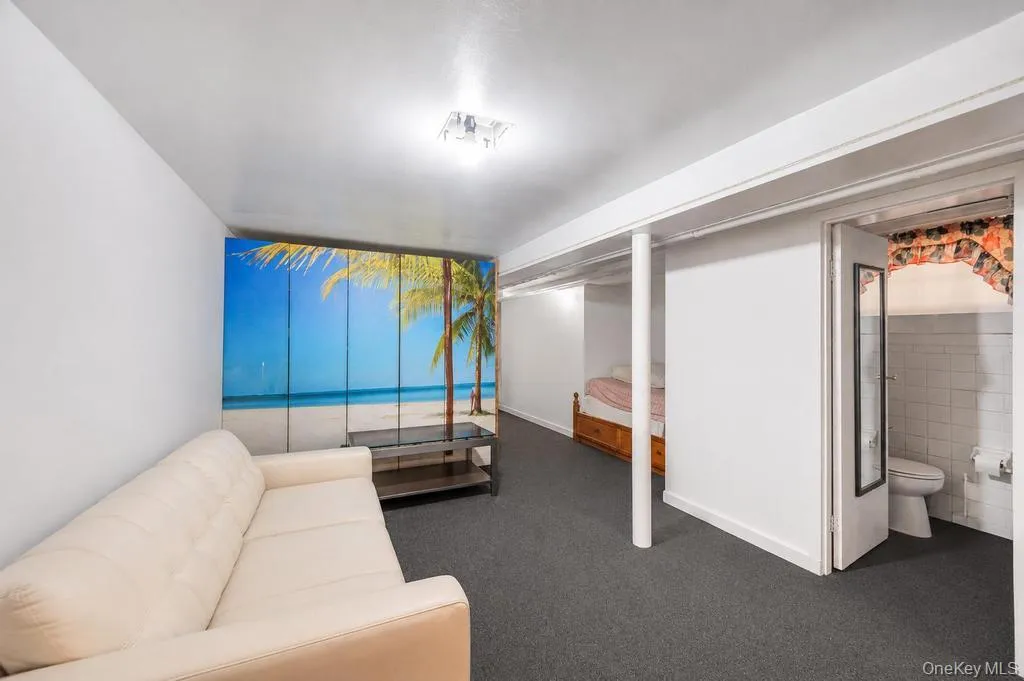 9419 96th Street, New York, NY, 3 Bedrooms Bedrooms, 8 Rooms Rooms,2 BathroomsBathrooms,Residential,For Rent,96th,0,1016646 9419 96th Street, New York, NY, 3 Bedrooms Bedrooms, 8 Rooms Rooms,2 BathroomsBathrooms,Residential,For Rent,96th,0,1016646