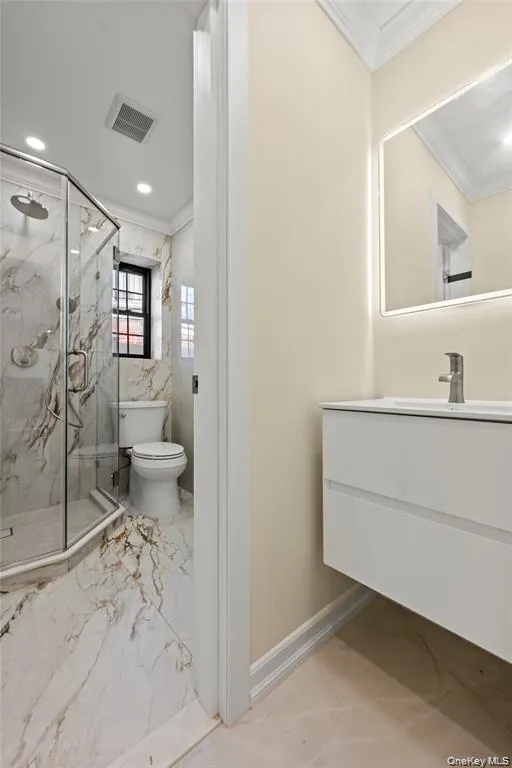 7662 174th Street, New York, NY, 5 Bedrooms Bedrooms, 10 Rooms Rooms,5 BathroomsBathrooms,Residential Lease,For Rent,174th,0,1016648 7662 174th Street, New York, NY, 5 Bedrooms Bedrooms, 10 Rooms Rooms,5 BathroomsBathrooms,Residential Lease,For Rent,174th,0,1016648