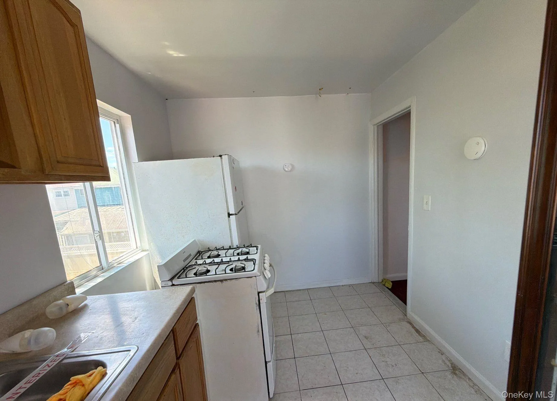 142-16 116th Avenue, New York, NY, 3 Bedrooms Bedrooms, 7 Rooms Rooms,1 BathroomBathrooms,Residential,For Rent,116th,0,KEY1016651 142-16 116th Avenue, New York, NY, 3 Bedrooms Bedrooms, 7 Rooms Rooms,1 BathroomBathrooms,Residential,For Rent,116th,0,KEY1016651