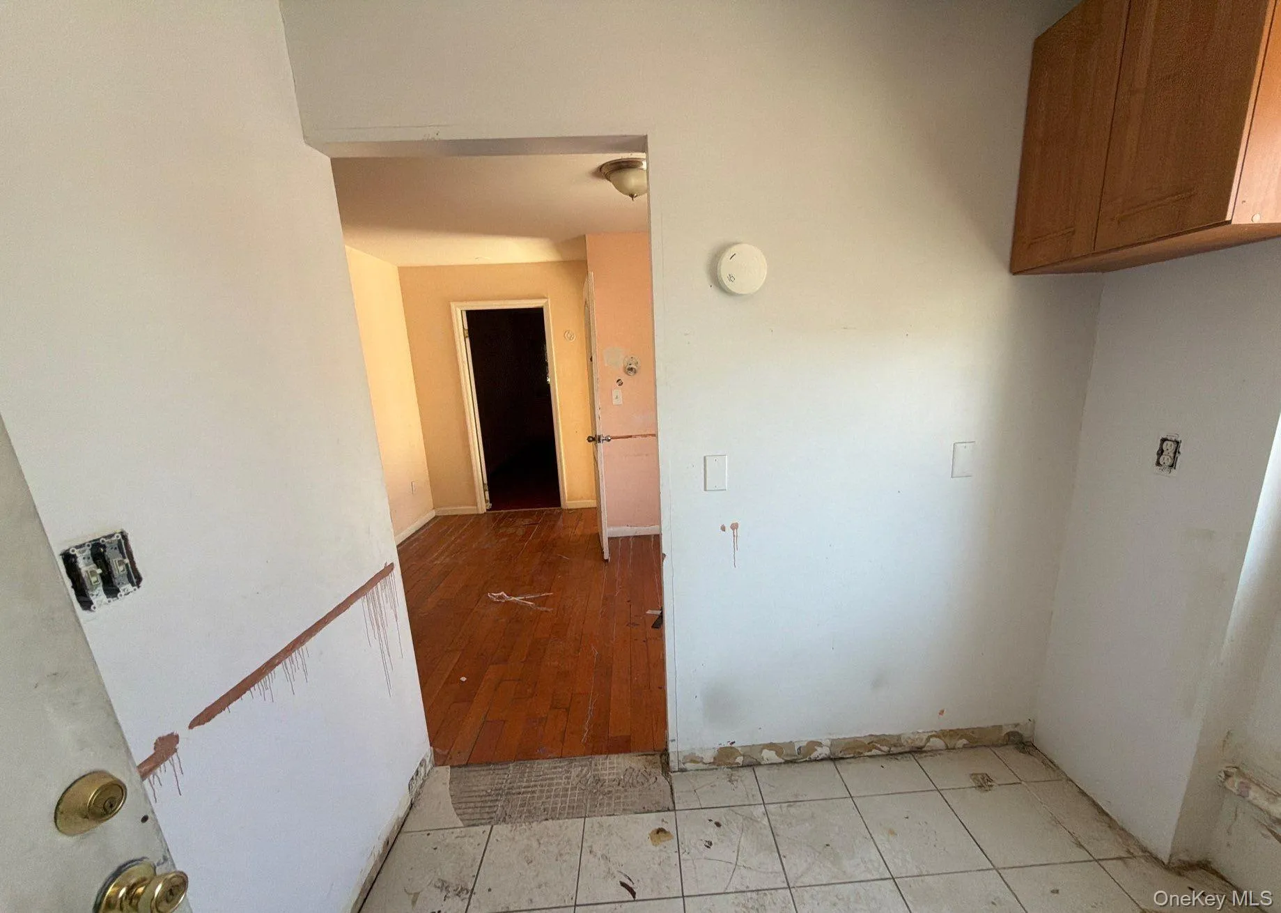 142-16 116th Avenue, New York, NY, 3 Bedrooms Bedrooms, 7 Rooms Rooms,1 BathroomBathrooms,Residential,For Rent,116th,0,KEY1016651 142-16 116th Avenue, New York, NY, 3 Bedrooms Bedrooms, 7 Rooms Rooms,1 BathroomBathrooms,Residential,For Rent,116th,0,KEY1016651