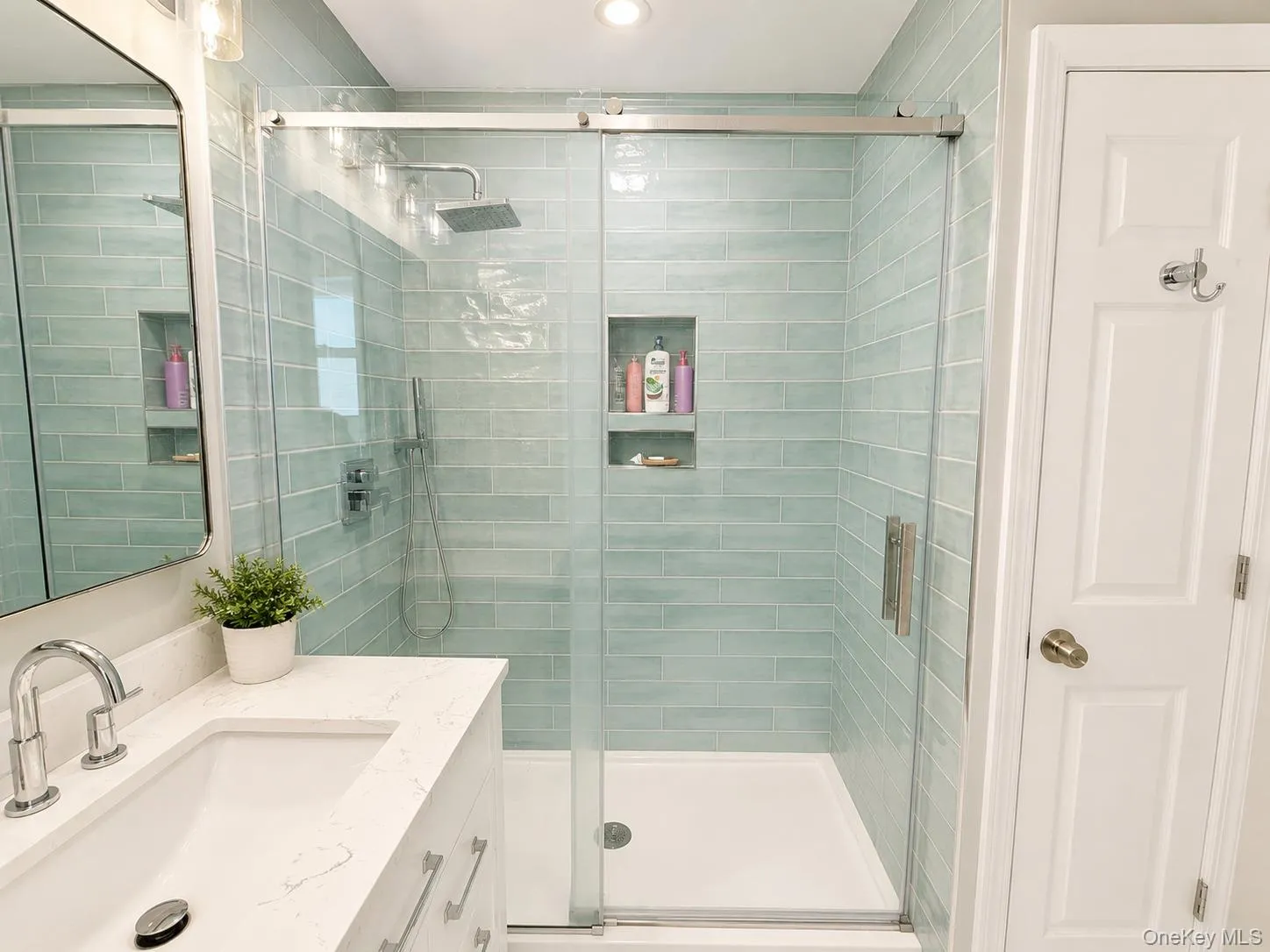 10 Pepperill Court, Clarkstown, NY, 4 Bedrooms Bedrooms, 9 Rooms Rooms,2 BathroomsBathrooms,Residential,For Rent,Pepperill,0,1016656 10 Pepperill Court, Clarkstown, NY, 4 Bedrooms Bedrooms, 9 Rooms Rooms,2 BathroomsBathrooms,Residential,For Rent,Pepperill,0,1016656