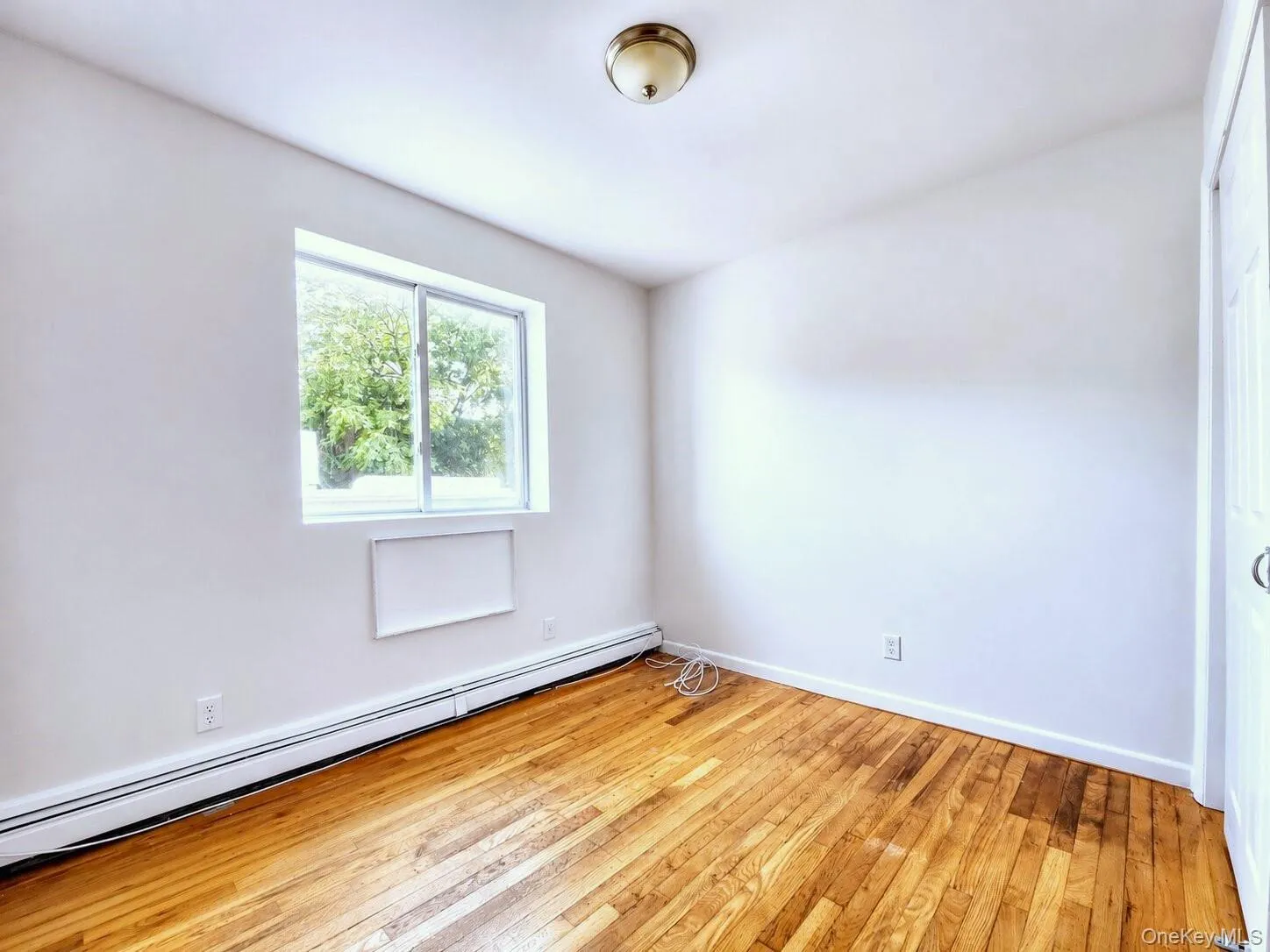 81-64 102nd Avenue, New York, NY, 3 Bedrooms Bedrooms, 6 Rooms Rooms,1 BathroomBathrooms,Residential Lease,For Rent,102nd,0,1016657 81-64 102nd Avenue, New York, NY, 3 Bedrooms Bedrooms, 6 Rooms Rooms,1 BathroomBathrooms,Residential Lease,For Rent,102nd,0,1016657