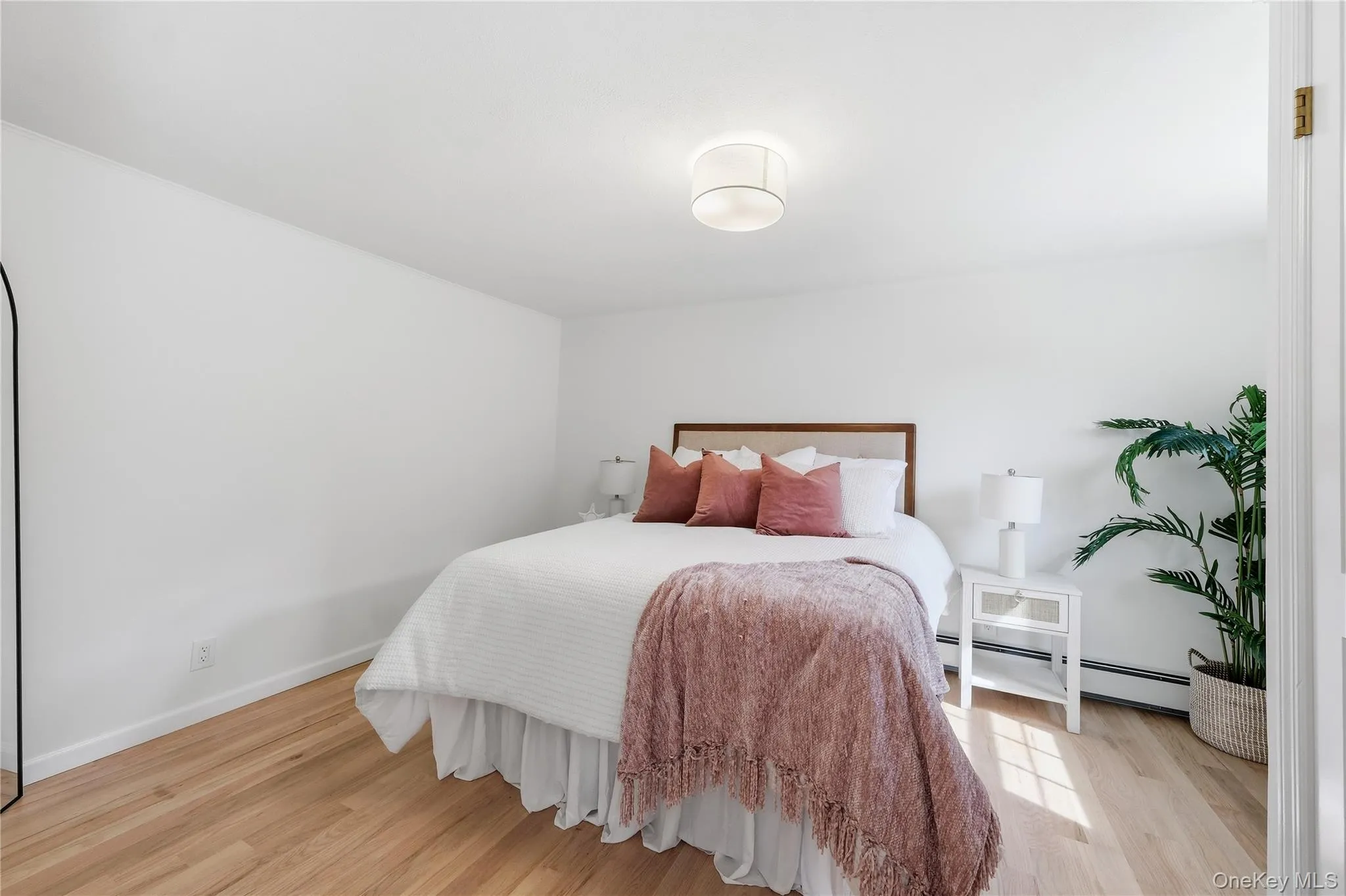 902 Old Medford Avenue, Brookhaven, NY, 2 Bedrooms Bedrooms, 6 Rooms Rooms,1 BathroomBathrooms,Residential,For Rent,Old Medford,0,1016658 902 Old Medford Avenue, Brookhaven, NY, 2 Bedrooms Bedrooms, 6 Rooms Rooms,1 BathroomBathrooms,Residential,For Rent,Old Medford,0,1016658