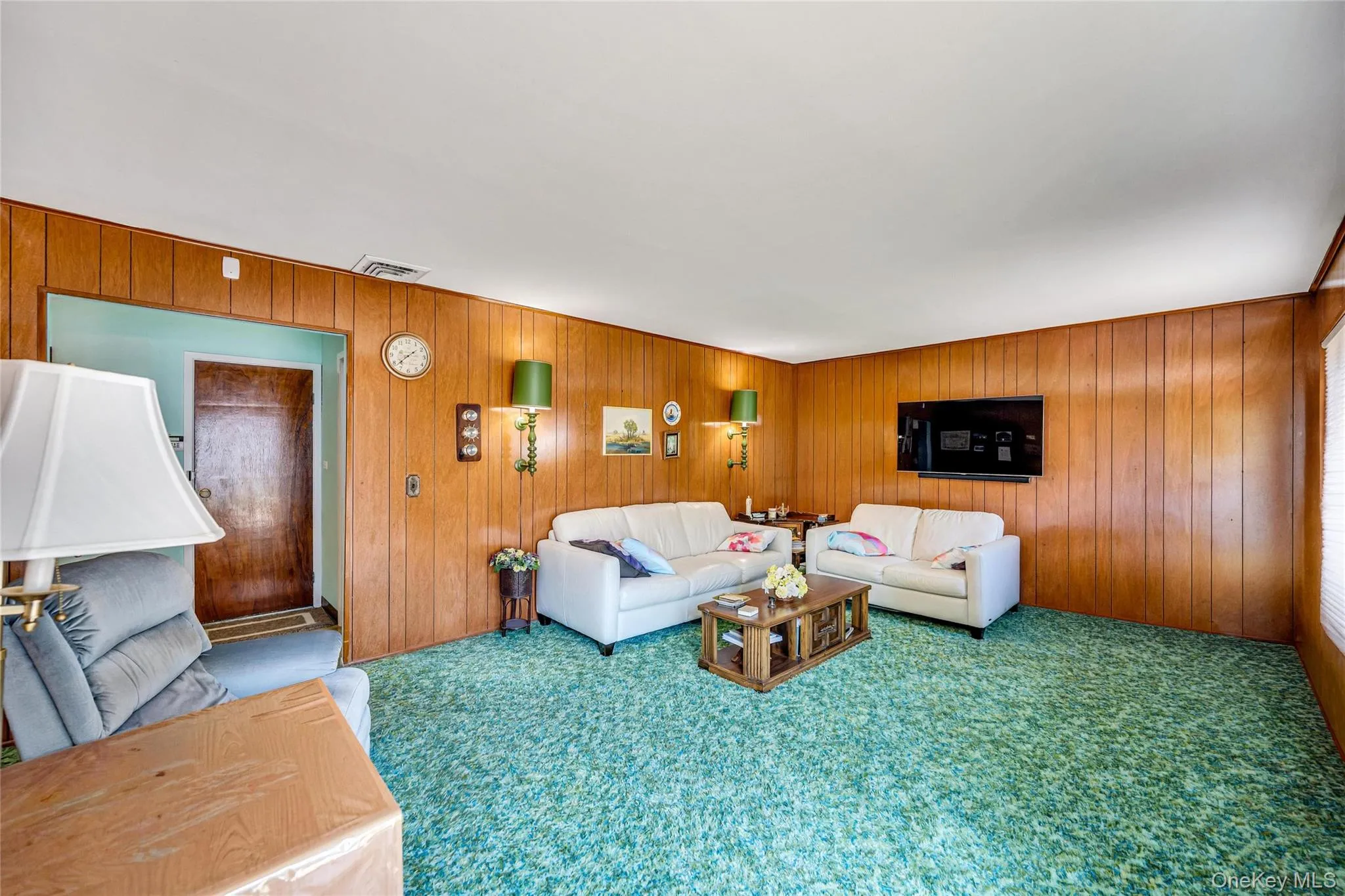 5 Half Hollow Road, Brookhaven, NY, 3 Bedrooms Bedrooms, 7 Rooms Rooms,2 BathroomsBathrooms,Residential,For Rent,Half Hollow Road,0,1016662 5 Half Hollow Road, Brookhaven, NY, 3 Bedrooms Bedrooms, 7 Rooms Rooms,2 BathroomsBathrooms,Residential,For Rent,Half Hollow Road,0,1016662
