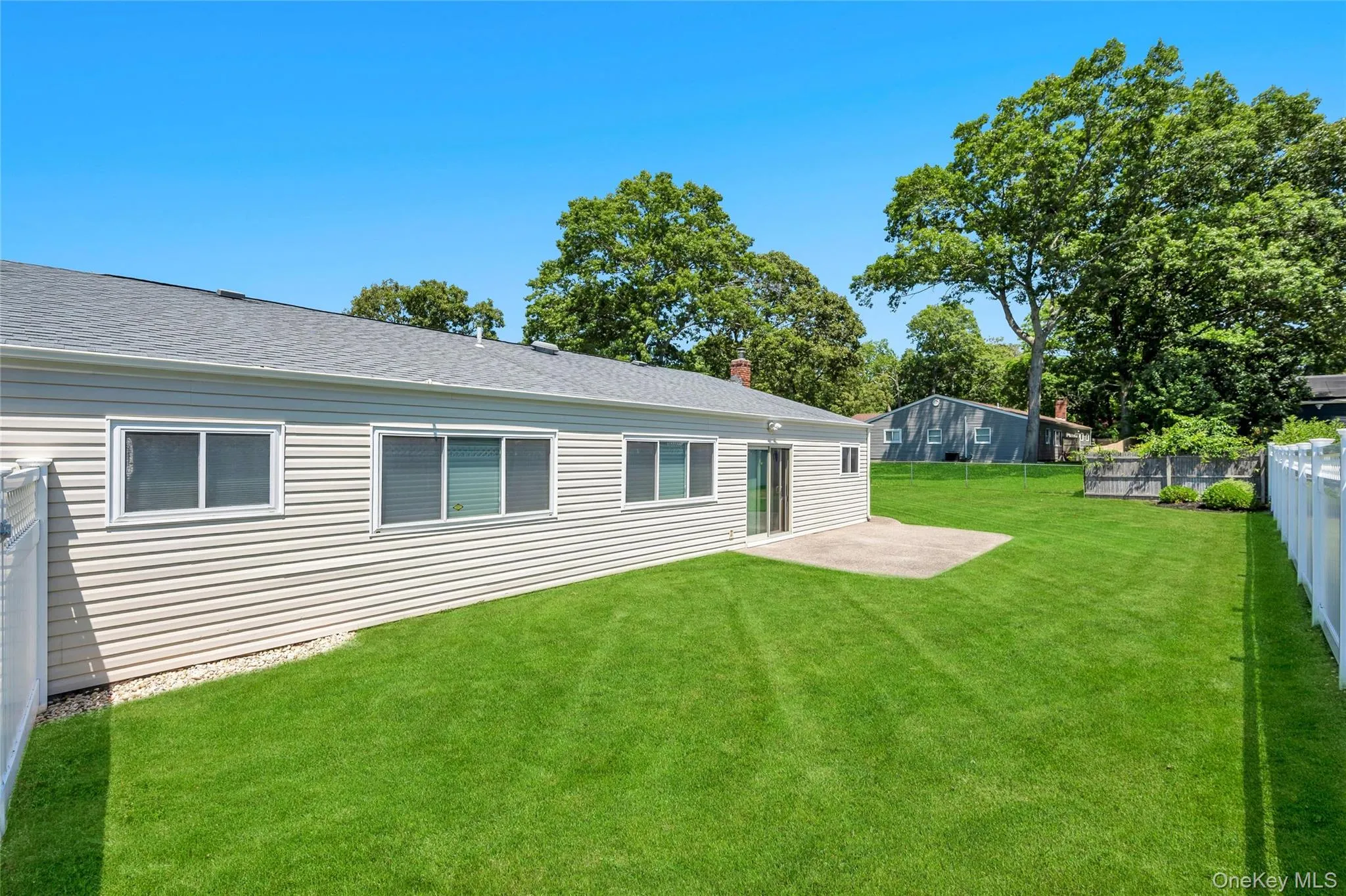 5 Half Hollow Road, Brookhaven, NY, 3 Bedrooms Bedrooms, 7 Rooms Rooms,2 BathroomsBathrooms,Residential,For Rent,Half Hollow Road,0,1016662 5 Half Hollow Road, Brookhaven, NY, 3 Bedrooms Bedrooms, 7 Rooms Rooms,2 BathroomsBathrooms,Residential,For Rent,Half Hollow Road,0,1016662