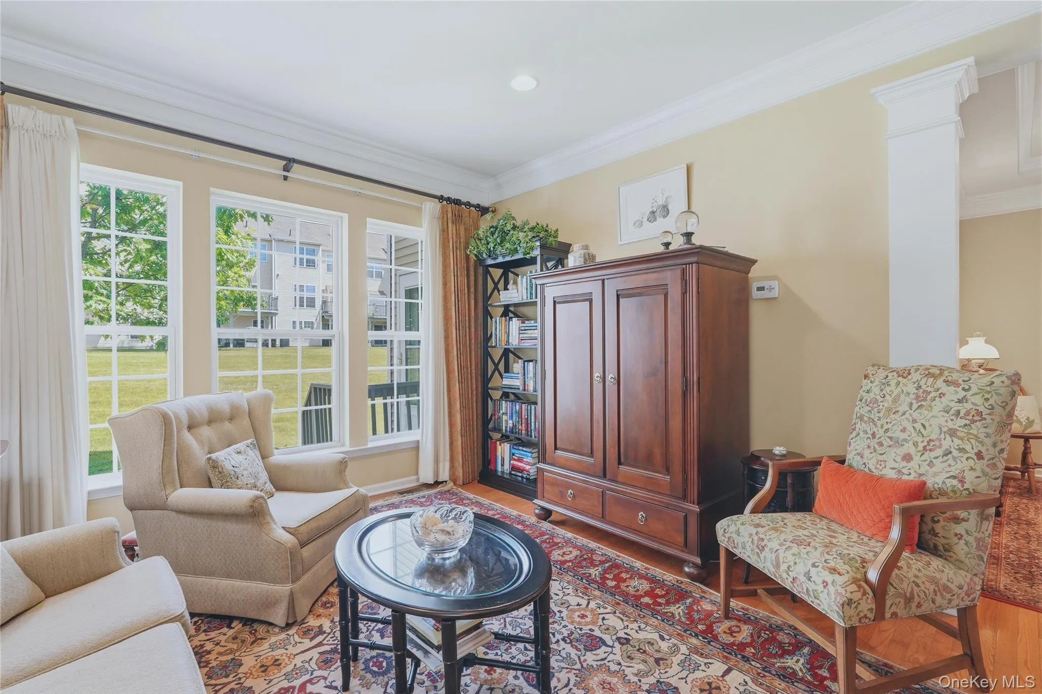 Crown moldings and hardwood floors Crown moldings and hardwood floors