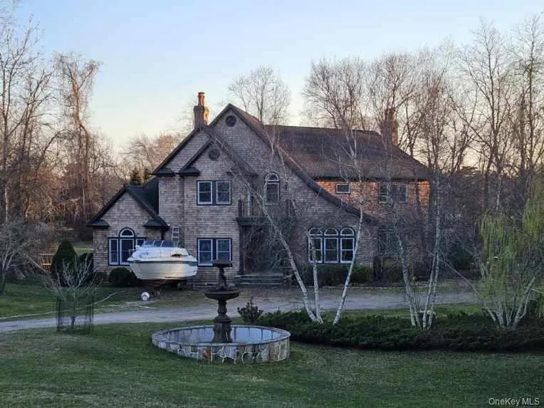9 Locust Woods Drive, Shelter Island, NY, 4 Bedrooms Bedrooms, 14 Rooms Rooms,3 BathroomsBathrooms,Residential Lease,For Rent,Locust Woods,0,1016666 9 Locust Woods Drive, Shelter Island, NY, 4 Bedrooms Bedrooms, 14 Rooms Rooms,3 BathroomsBathrooms,Residential Lease,For Rent,Locust Woods,0,1016666