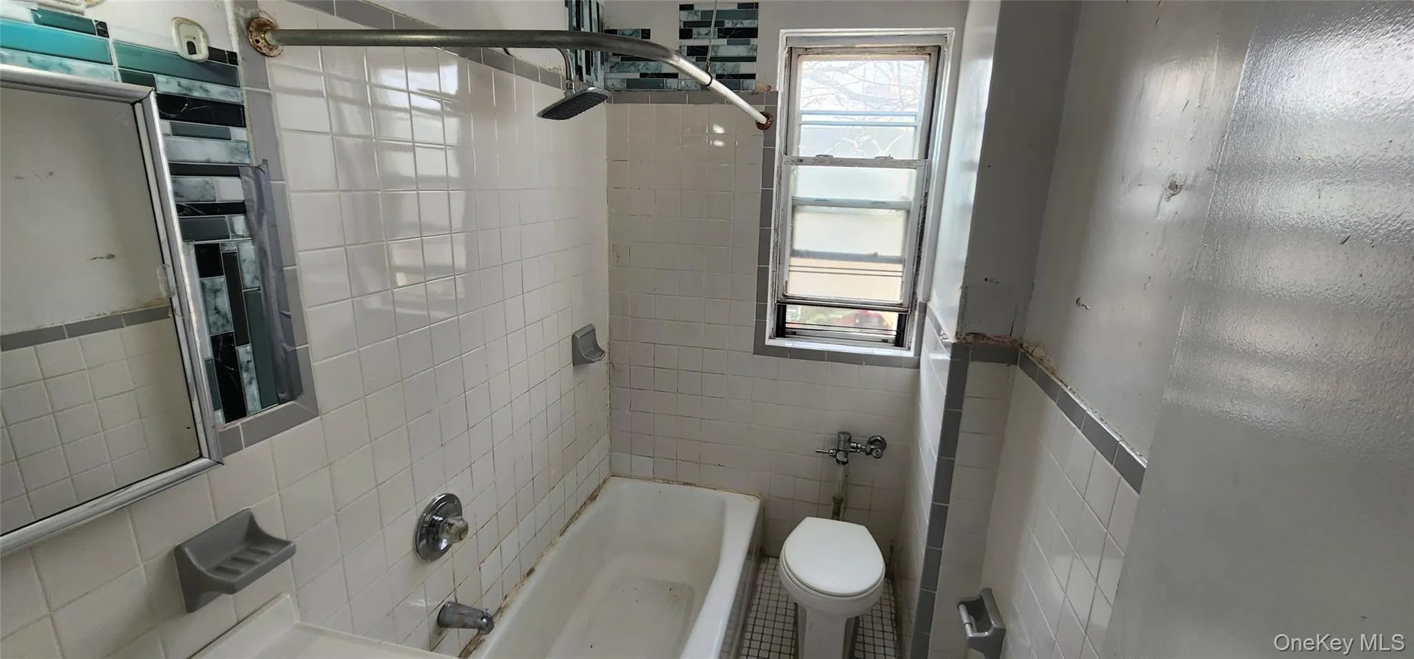 141-19 78th Road, New York, NY, 1 Bedroom Bedrooms, 3 Rooms Rooms,1 BathroomBathrooms,Residential,For Rent,78th,0,1016675 141-19 78th Road, New York, NY, 1 Bedroom Bedrooms, 3 Rooms Rooms,1 BathroomBathrooms,Residential,For Rent,78th,0,1016675