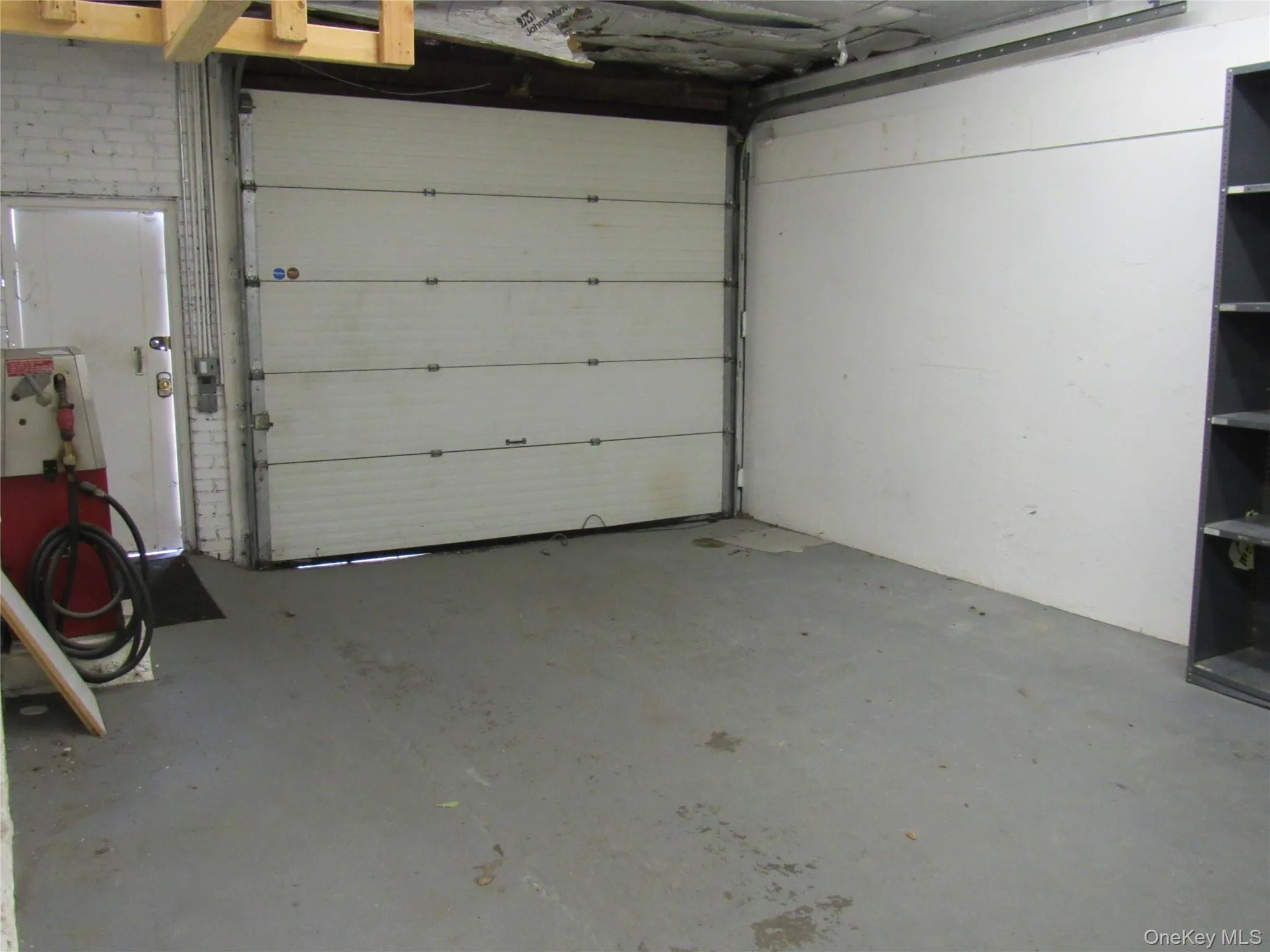 8 ft high garage door from Aqueduct street 8 ft high garage door from Aqueduct street