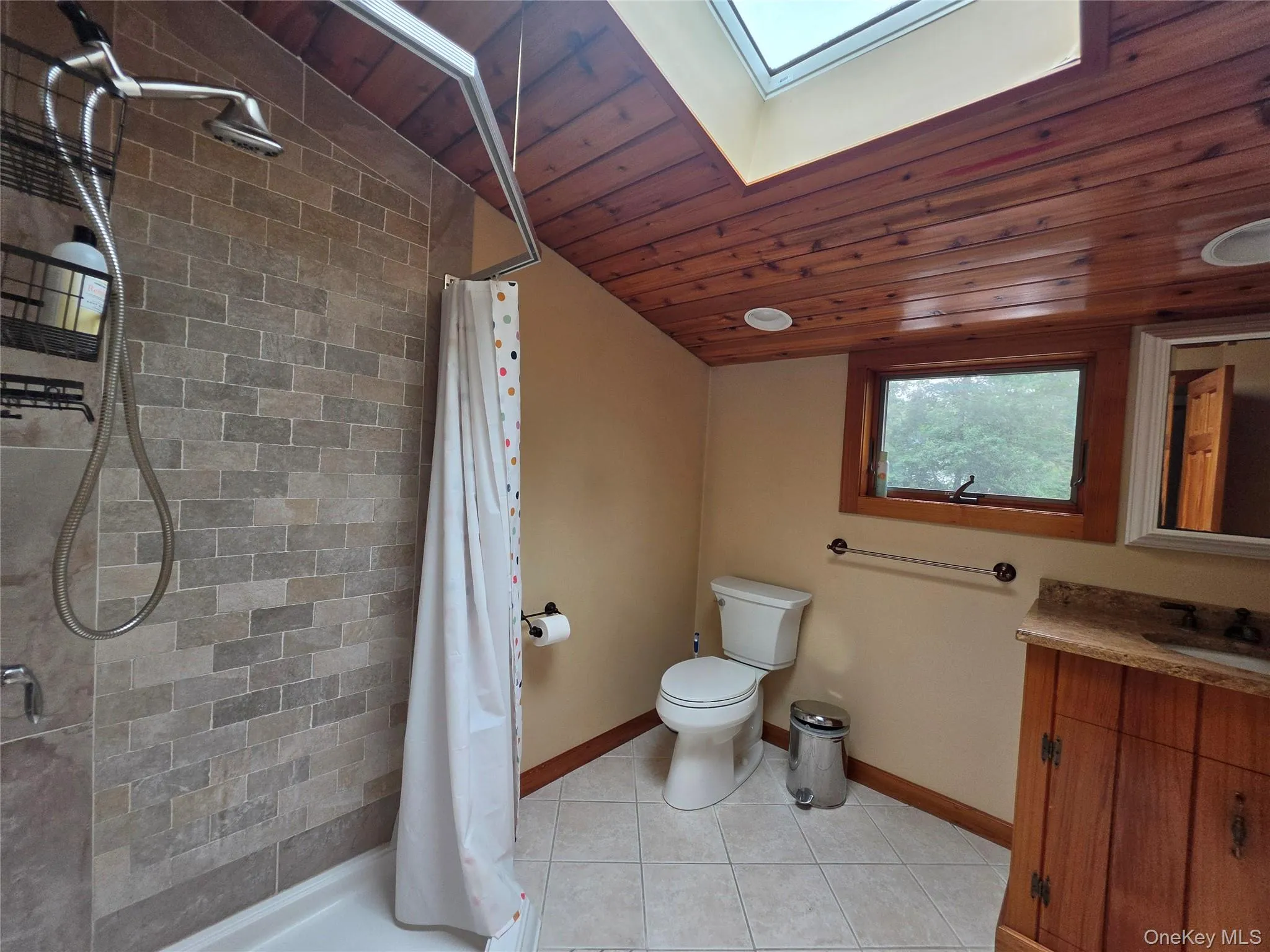 398 Convent Road, Orangetown, NY, 4 Bedrooms Bedrooms, 9 Rooms Rooms,2 BathroomsBathrooms,Residential Lease,For Rent,Convent,0,1016678 398 Convent Road, Orangetown, NY, 4 Bedrooms Bedrooms, 9 Rooms Rooms,2 BathroomsBathrooms,Residential Lease,For Rent,Convent,0,1016678