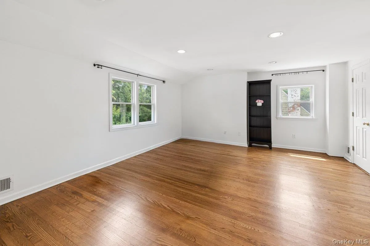 69 Millard (AKA 44 Brooke) Avenue, Yonkers, NY, 4 Bedrooms Bedrooms, 7 Rooms Rooms,2 BathroomsBathrooms,Residential,For Rent,Millard (AKA 44 Brooke),0,KEY1016679 69 Millard (AKA 44 Brooke) Avenue, Yonkers, NY, 4 Bedrooms Bedrooms, 7 Rooms Rooms,2 BathroomsBathrooms,Residential,For Rent,Millard (AKA 44 Brooke),0,KEY1016679