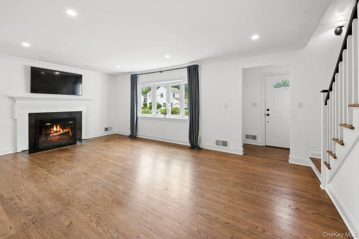 69 Millard (AKA 44 Brooke) Avenue, Yonkers, NY, 4 Bedrooms Bedrooms, 7 Rooms Rooms,2 BathroomsBathrooms,Residential,For Rent,Millard (AKA 44 Brooke),0,KEY1016679 69 Millard (AKA 44 Brooke) Avenue, Yonkers, NY, 4 Bedrooms Bedrooms, 7 Rooms Rooms,2 BathroomsBathrooms,Residential,For Rent,Millard (AKA 44 Brooke),0,KEY1016679