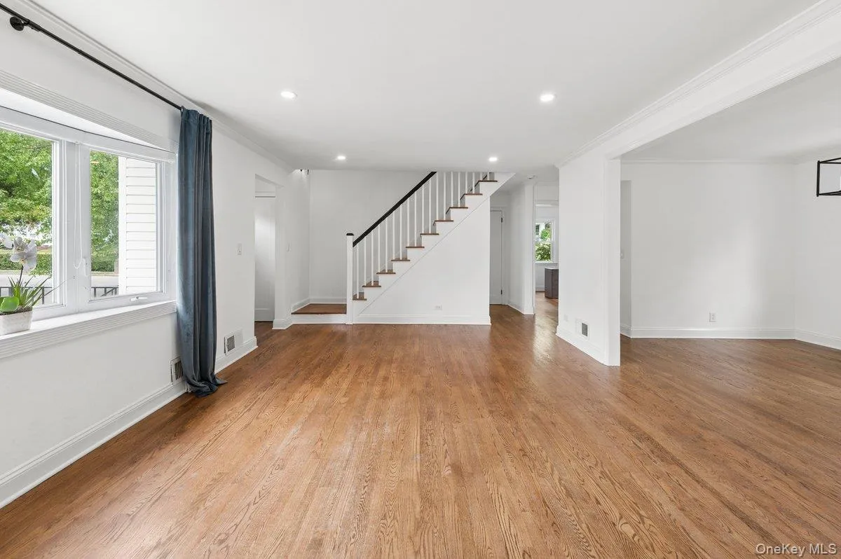 69 Millard (AKA 44 Brooke) Avenue, Yonkers, NY, 4 Bedrooms Bedrooms, 7 Rooms Rooms,2 BathroomsBathrooms,Residential,For Rent,Millard (AKA 44 Brooke),0,KEY1016679 69 Millard (AKA 44 Brooke) Avenue, Yonkers, NY, 4 Bedrooms Bedrooms, 7 Rooms Rooms,2 BathroomsBathrooms,Residential,For Rent,Millard (AKA 44 Brooke),0,KEY1016679
