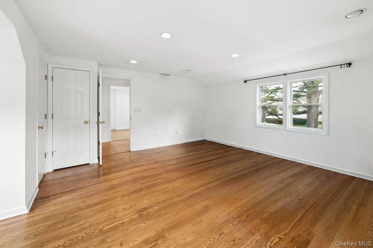 69 Millard (AKA 44 Brooke) Avenue, Yonkers, NY, 4 Bedrooms Bedrooms, 7 Rooms Rooms,2 BathroomsBathrooms,Residential,For Rent,Millard (AKA 44 Brooke),0,KEY1016679 69 Millard (AKA 44 Brooke) Avenue, Yonkers, NY, 4 Bedrooms Bedrooms, 7 Rooms Rooms,2 BathroomsBathrooms,Residential,For Rent,Millard (AKA 44 Brooke),0,KEY1016679