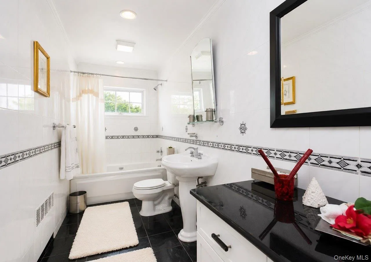 360 Terrace Avenue, Hempstead, NY, 3 Bedrooms Bedrooms, 7 Rooms Rooms,3 BathroomsBathrooms,Residential,For Rent,Terrace,0,KEY1016681 360 Terrace Avenue, Hempstead, NY, 3 Bedrooms Bedrooms, 7 Rooms Rooms,3 BathroomsBathrooms,Residential,For Rent,Terrace,0,KEY1016681