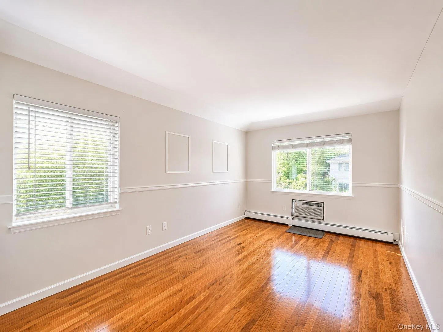 93-03 91 Avenue, New York, NY, 3 Bedrooms Bedrooms, 7 Rooms Rooms,2 BathroomsBathrooms,Residential Lease,For Rent,91,0,KEY1016684 93-03 91 Avenue, New York, NY, 3 Bedrooms Bedrooms, 7 Rooms Rooms,2 BathroomsBathrooms,Residential Lease,For Rent,91,0,KEY1016684