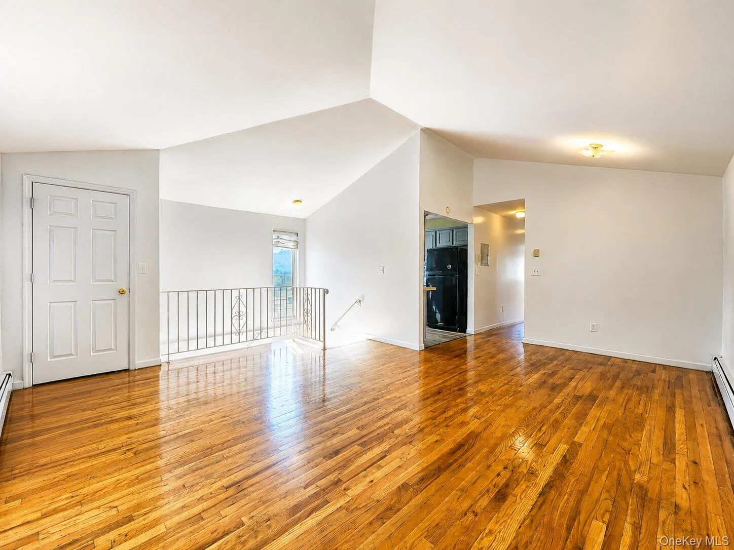 93-03 91 Avenue, New York, NY, 3 Bedrooms Bedrooms, 7 Rooms Rooms,2 BathroomsBathrooms,Residential Lease,For Rent,91,0,KEY1016684 93-03 91 Avenue, New York, NY, 3 Bedrooms Bedrooms, 7 Rooms Rooms,2 BathroomsBathrooms,Residential Lease,For Rent,91,0,KEY1016684