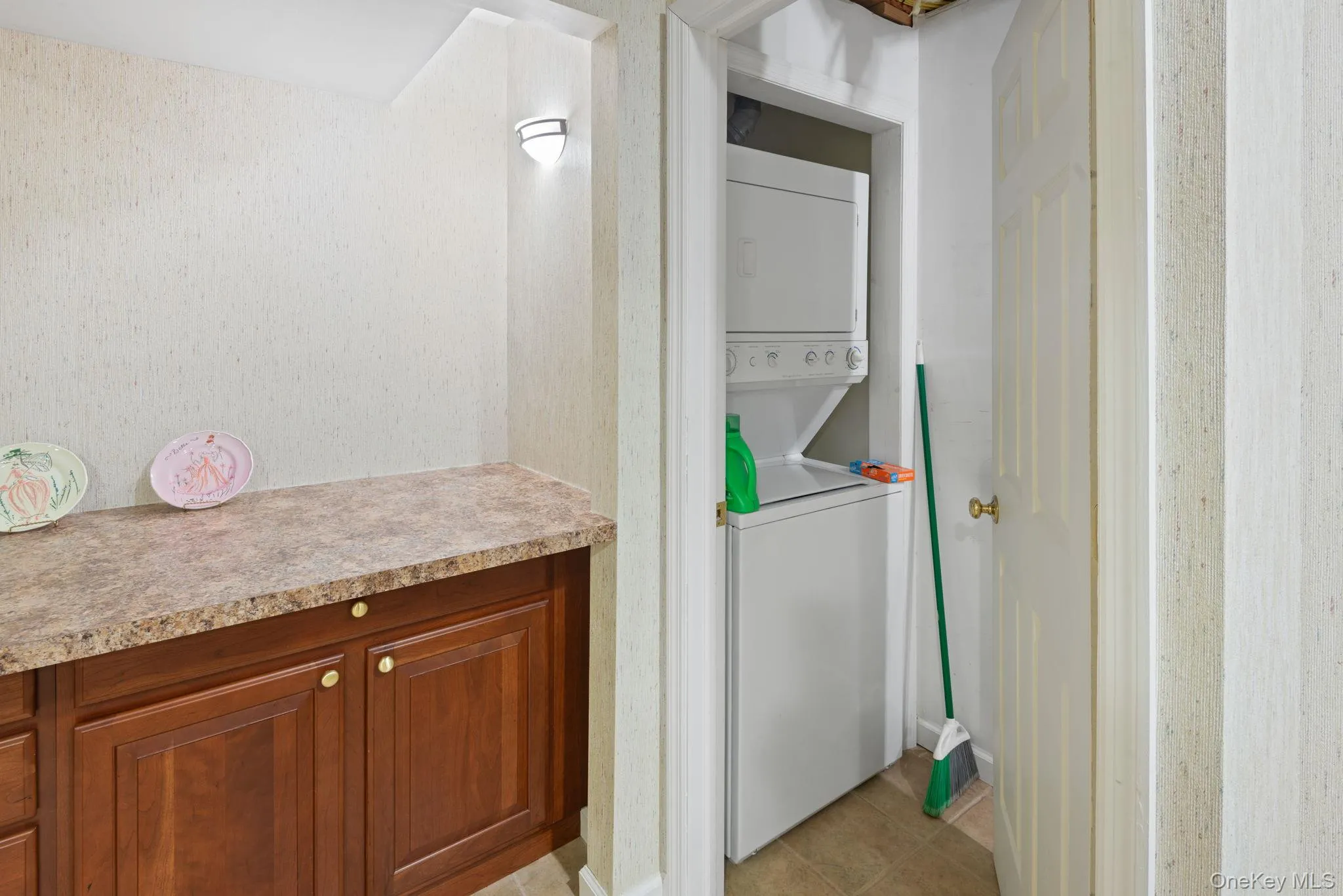 Lower Level laundry,Second Full Set Lower Level laundry,Second Full Set
