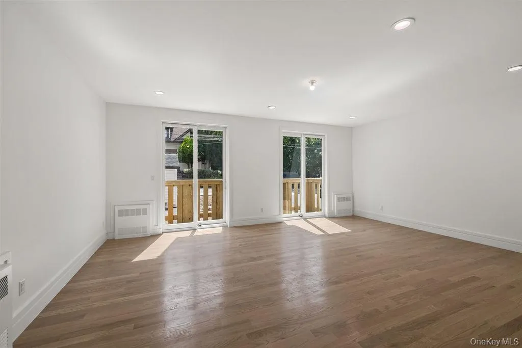 111 Lake Spring, Ramapo, NY, 4 Bedrooms Bedrooms, 8 Rooms Rooms,3 BathroomsBathrooms,Residential,For Rent,Lake Spring,0,1016688 111 Lake Spring, Ramapo, NY, 4 Bedrooms Bedrooms, 8 Rooms Rooms,3 BathroomsBathrooms,Residential,For Rent,Lake Spring,0,1016688