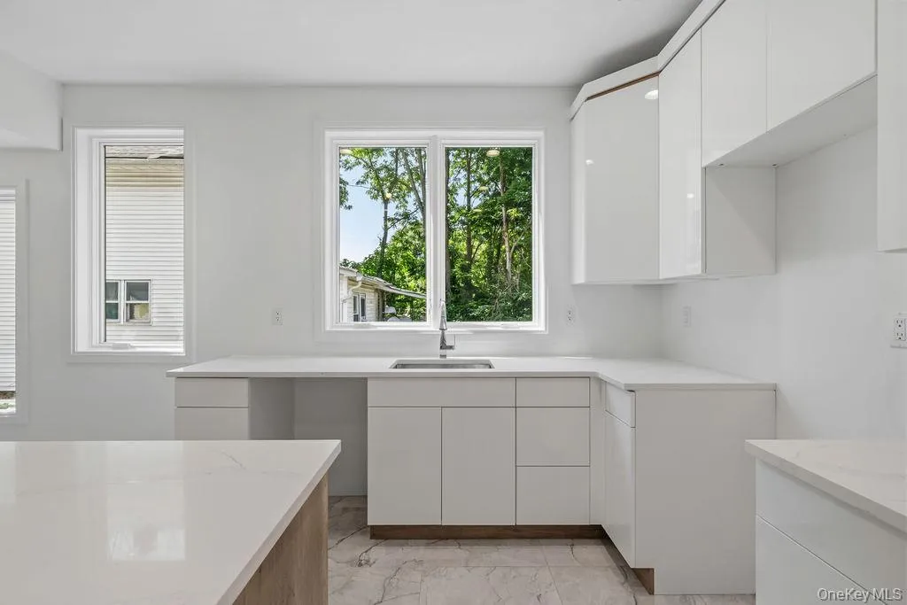111 Lake Spring, Ramapo, NY, 4 Bedrooms Bedrooms, 8 Rooms Rooms,3 BathroomsBathrooms,Residential,For Rent,Lake Spring,0,1016688 111 Lake Spring, Ramapo, NY, 4 Bedrooms Bedrooms, 8 Rooms Rooms,3 BathroomsBathrooms,Residential,For Rent,Lake Spring,0,1016688