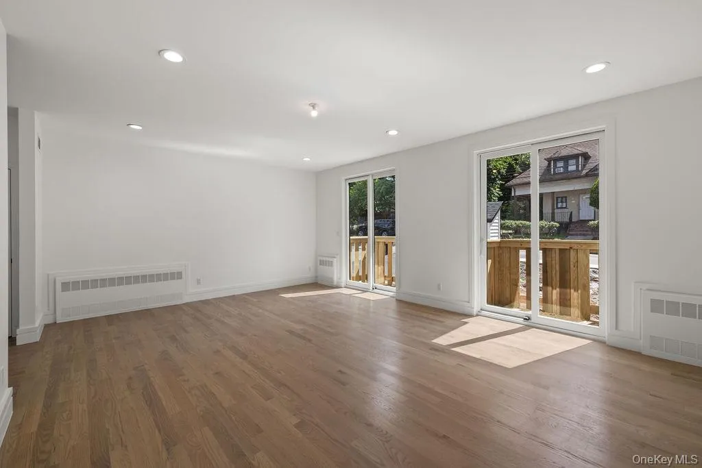 111 Lake Spring, Ramapo, NY, 4 Bedrooms Bedrooms, 8 Rooms Rooms,3 BathroomsBathrooms,Residential,For Rent,Lake Spring,0,1016688 111 Lake Spring, Ramapo, NY, 4 Bedrooms Bedrooms, 8 Rooms Rooms,3 BathroomsBathrooms,Residential,For Rent,Lake Spring,0,1016688