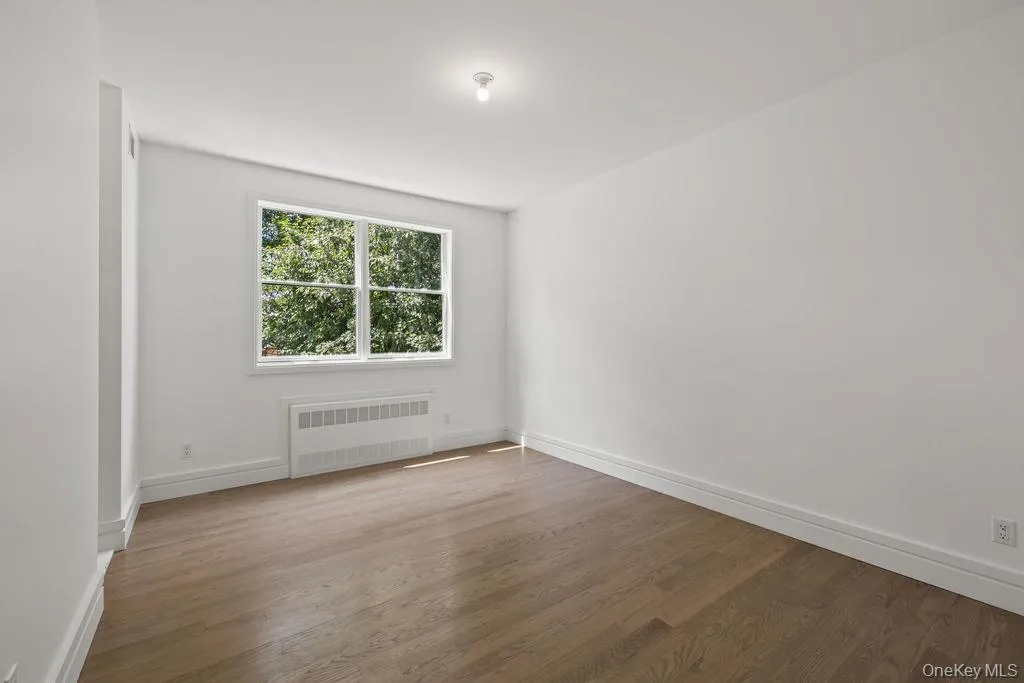 111 Lake Spring, Ramapo, NY, 4 Bedrooms Bedrooms, 8 Rooms Rooms,3 BathroomsBathrooms,Residential,For Rent,Lake Spring,0,1016688 111 Lake Spring, Ramapo, NY, 4 Bedrooms Bedrooms, 8 Rooms Rooms,3 BathroomsBathrooms,Residential,For Rent,Lake Spring,0,1016688