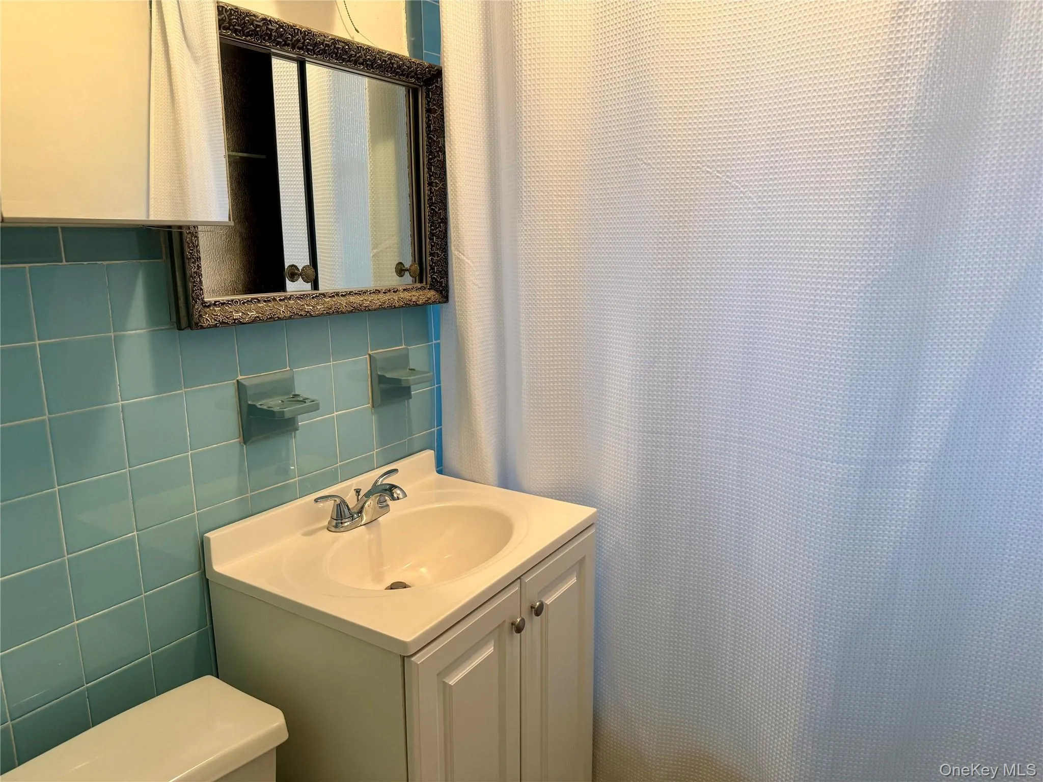 1777 Stone Avenue, Hempstead, NY, 1 Bedroom Bedrooms, 3 Rooms Rooms,1 BathroomBathrooms,Residential Lease,For Rent,Stone,0,1016690 1777 Stone Avenue, Hempstead, NY, 1 Bedroom Bedrooms, 3 Rooms Rooms,1 BathroomBathrooms,Residential Lease,For Rent,Stone,0,1016690