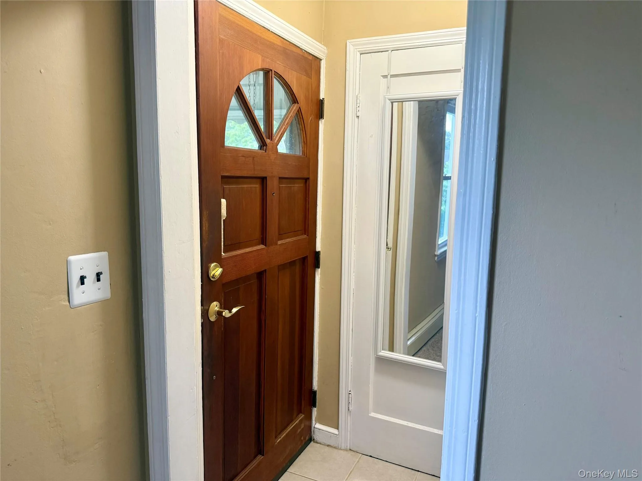 1777 Stone Avenue, Hempstead, NY, 1 Bedroom Bedrooms, 3 Rooms Rooms,1 BathroomBathrooms,Residential Lease,For Rent,Stone,0,1016690 1777 Stone Avenue, Hempstead, NY, 1 Bedroom Bedrooms, 3 Rooms Rooms,1 BathroomBathrooms,Residential Lease,For Rent,Stone,0,1016690