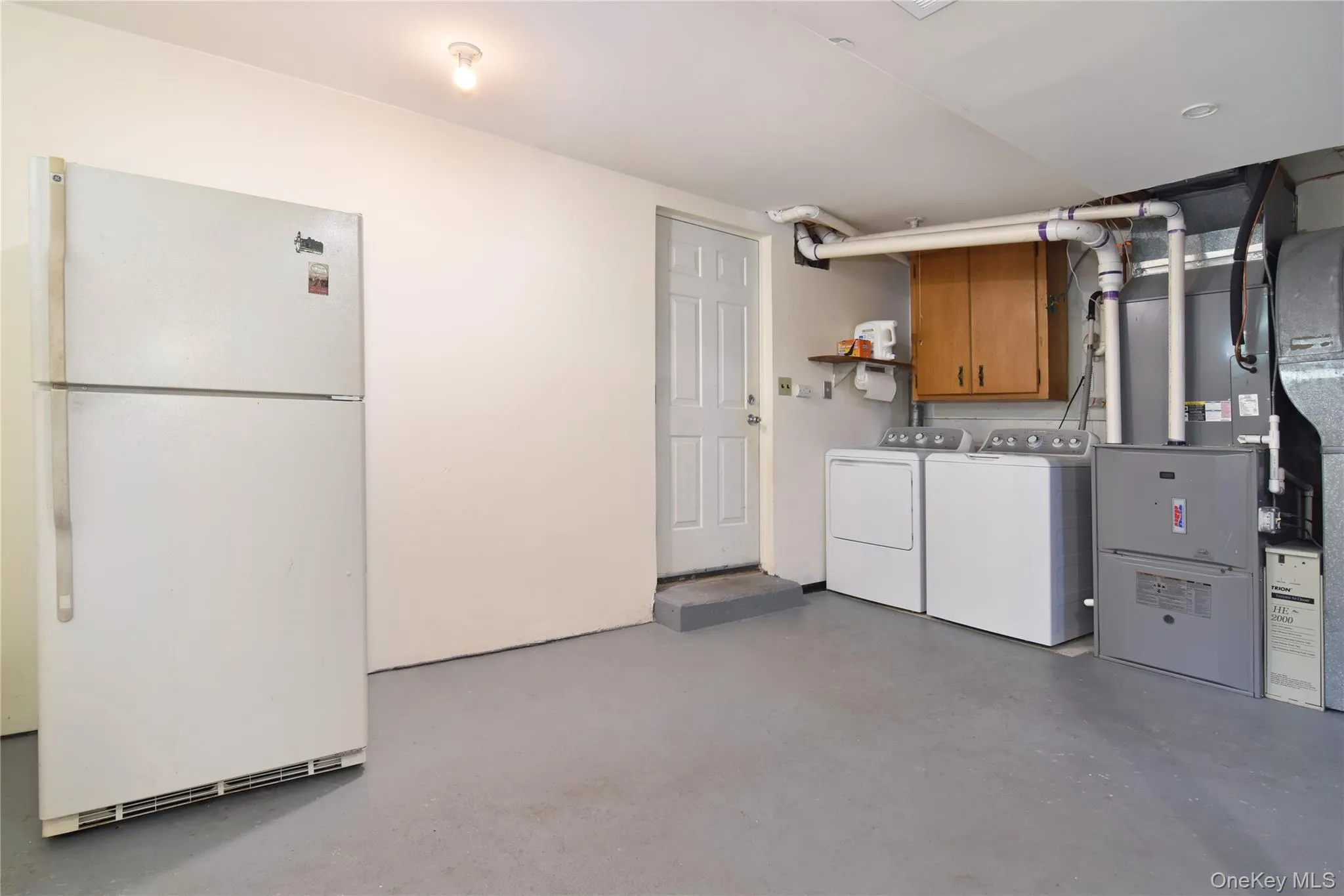 119 Candlewood Drive, Yonkers, NY, 3 Bedrooms Bedrooms, 8 Rooms Rooms,2 BathroomsBathrooms,Residential,For Rent,Candlewood,0,KEY1016693 119 Candlewood Drive, Yonkers, NY, 3 Bedrooms Bedrooms, 8 Rooms Rooms,2 BathroomsBathrooms,Residential,For Rent,Candlewood,0,KEY1016693