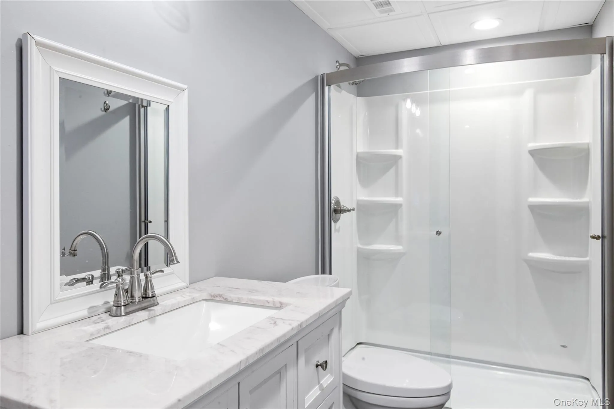 25 Ashley Circle, Brookhaven, NY, 4 Bedrooms Bedrooms, 15 Rooms Rooms,3 BathroomsBathrooms,Residential,For Rent,Ashley,0,KEY1016694 25 Ashley Circle, Brookhaven, NY, 4 Bedrooms Bedrooms, 15 Rooms Rooms,3 BathroomsBathrooms,Residential,For Rent,Ashley,0,KEY1016694