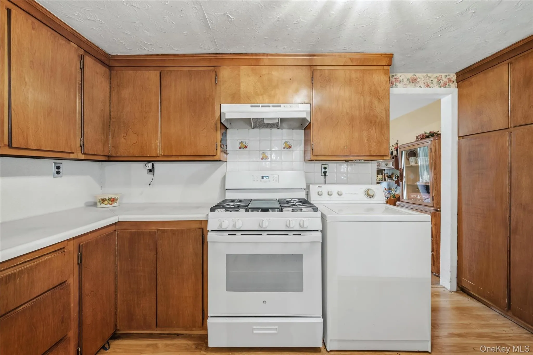 331 Kings Highway, Orangetown, NY, 4 Bedrooms Bedrooms, 8 Rooms Rooms,2 BathroomsBathrooms,Residential,For Rent,Kings,0,1016695 331 Kings Highway, Orangetown, NY, 4 Bedrooms Bedrooms, 8 Rooms Rooms,2 BathroomsBathrooms,Residential,For Rent,Kings,0,1016695